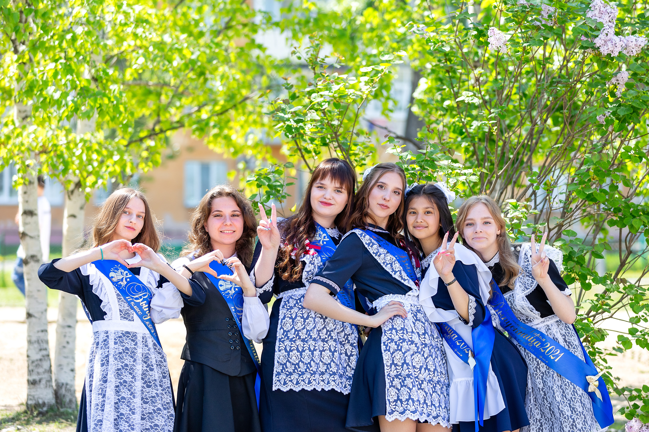 Последний звонок 33 школа. Стильный выпускной альбом Владивосток фотограф Вероника Мигачева