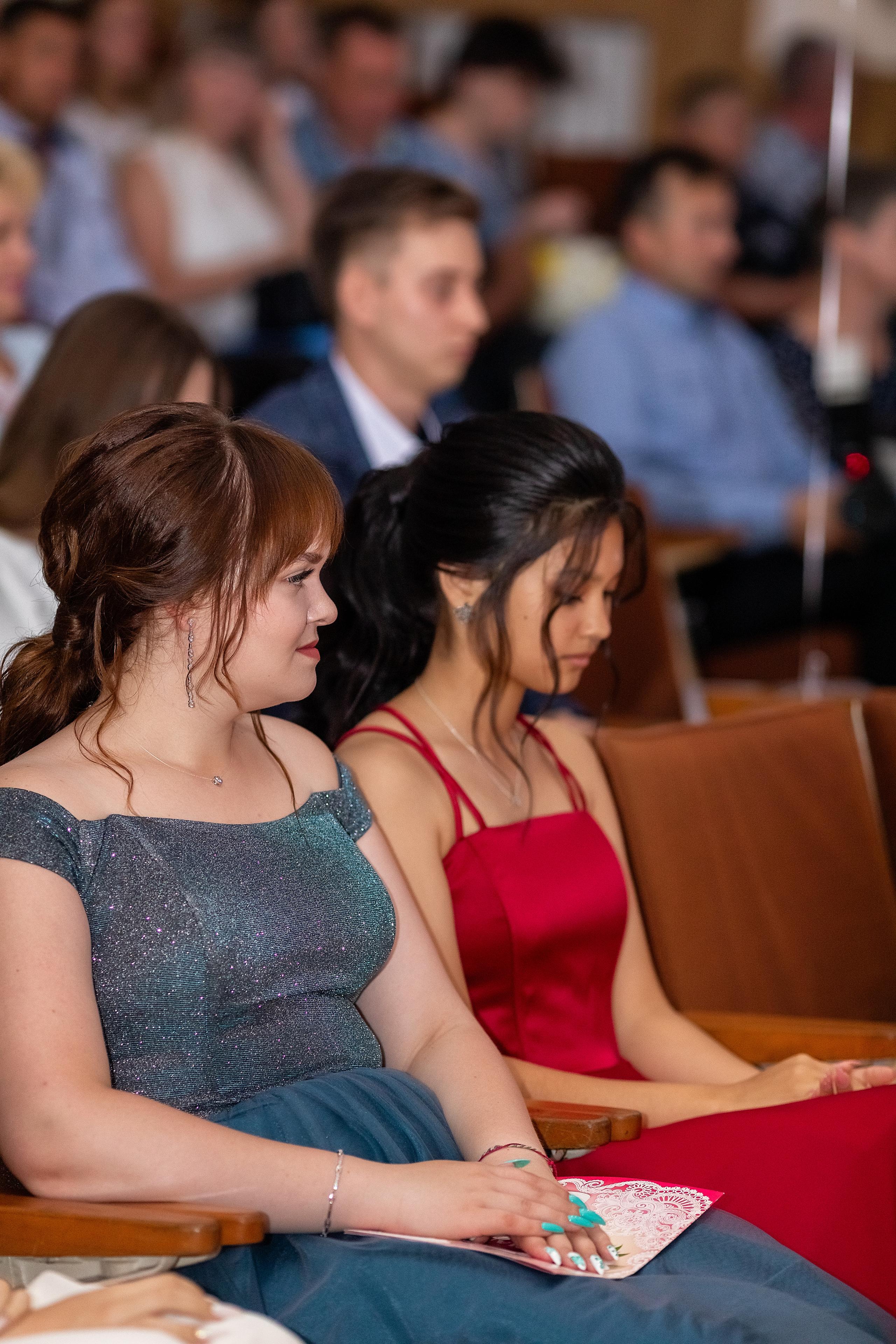 Выпускной 33 школа. Стильный выпускной альбом Владивосток фотограф Вероника Мигачева