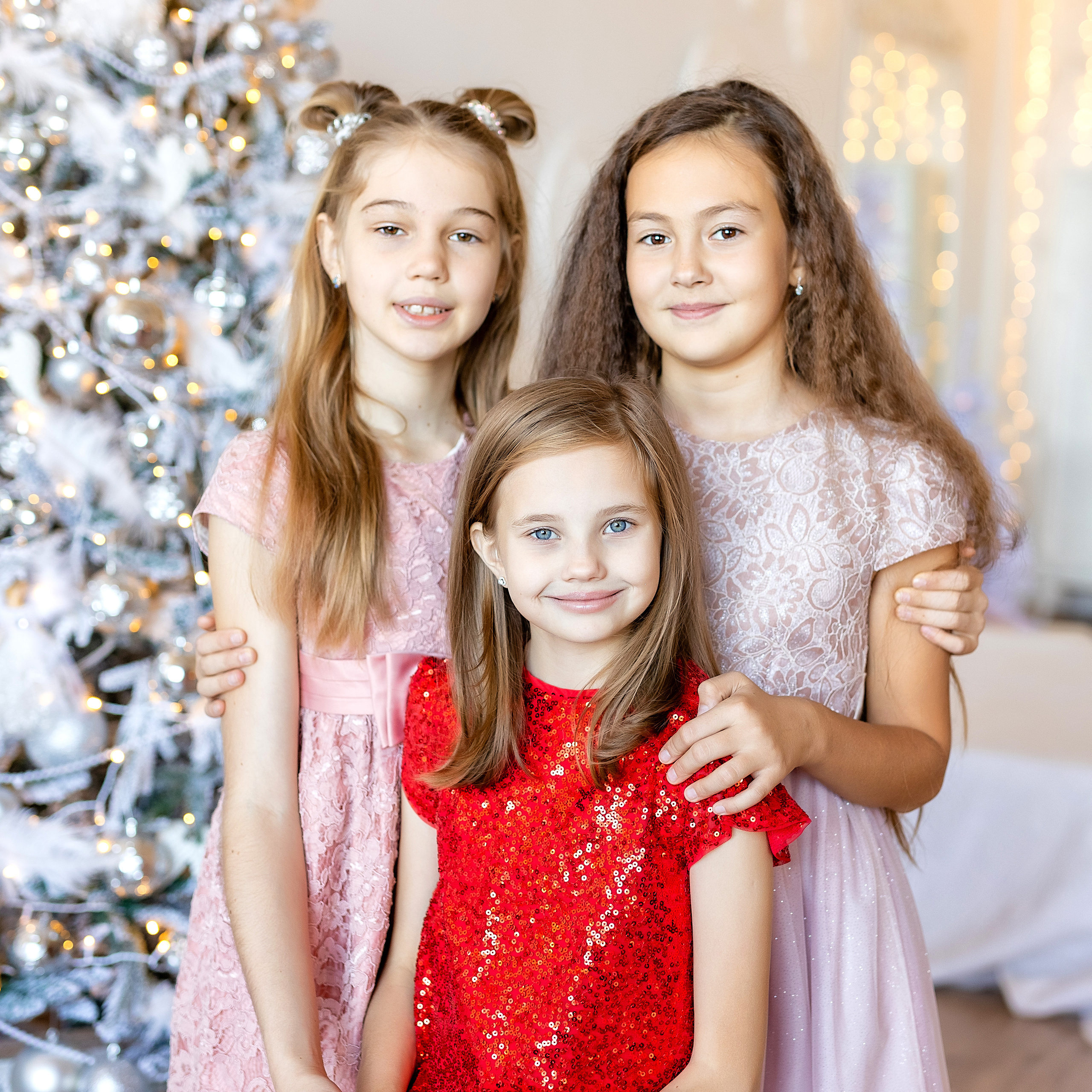 4 класс, в студии «Амбер». Стильный выпускной альбом Владивосток фотограф Вероника Мигачева