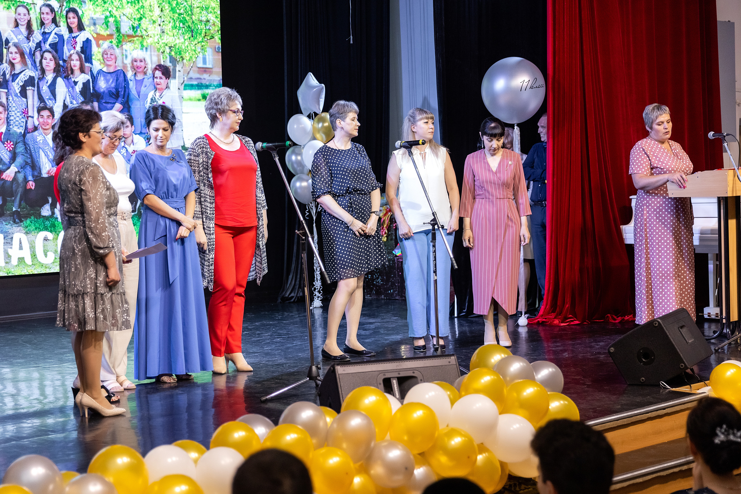 Выпускной 33 школа. Стильный выпускной альбом Владивосток фотограф Вероника Мигачева