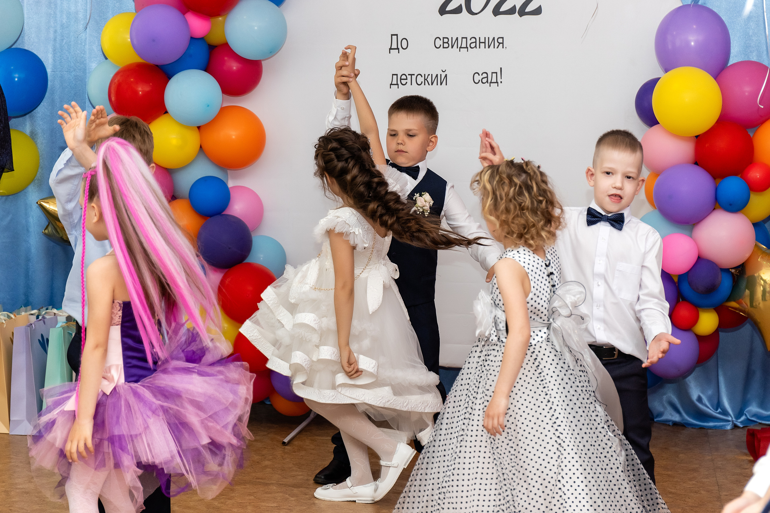 Выпускной Детский сад № 25. Стильный выпускной альбом Владивосток фотограф Вероника Мигачева