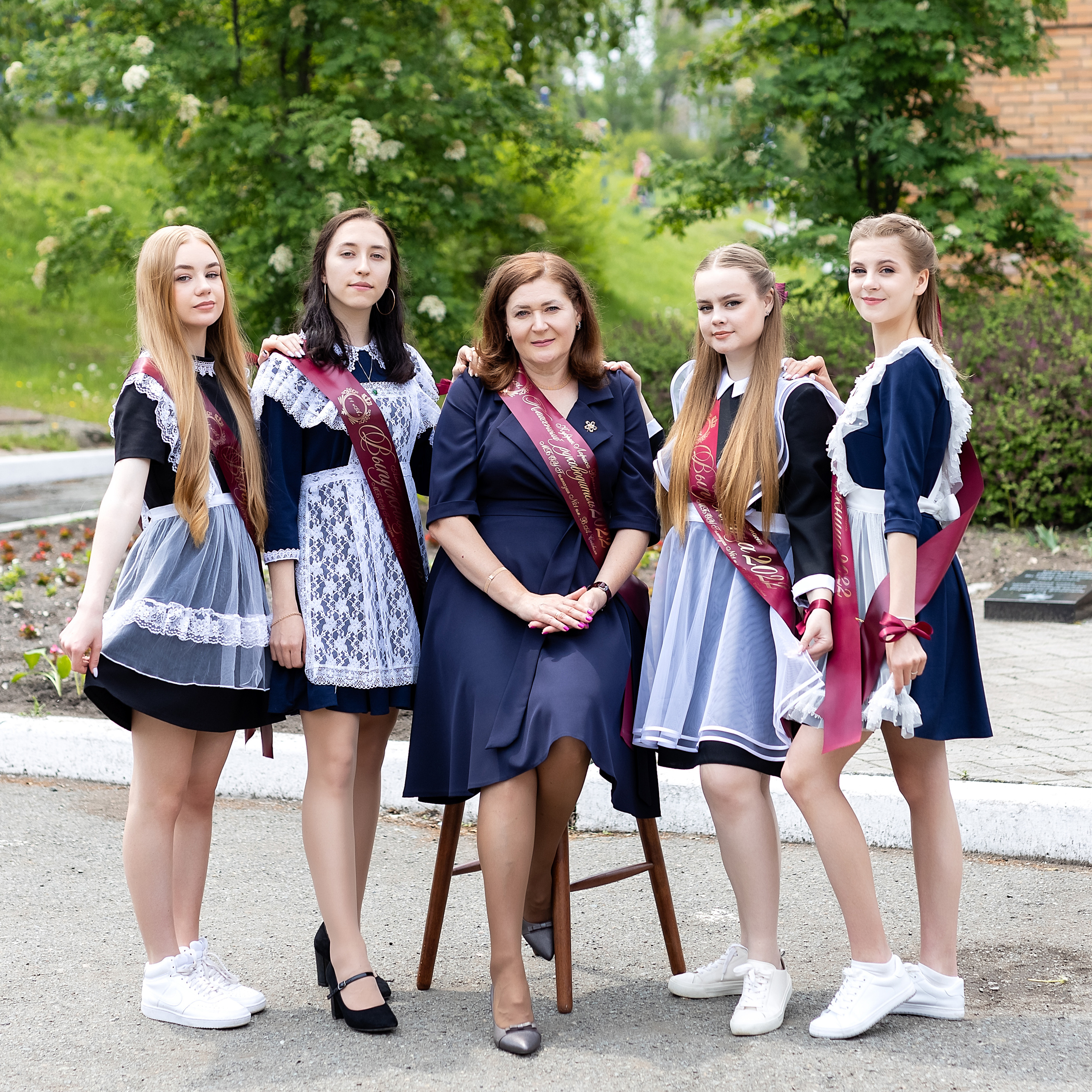 Последний звонок, 11-А. Стильный выпускной альбом Владивосток фотограф Вероника Мигачева