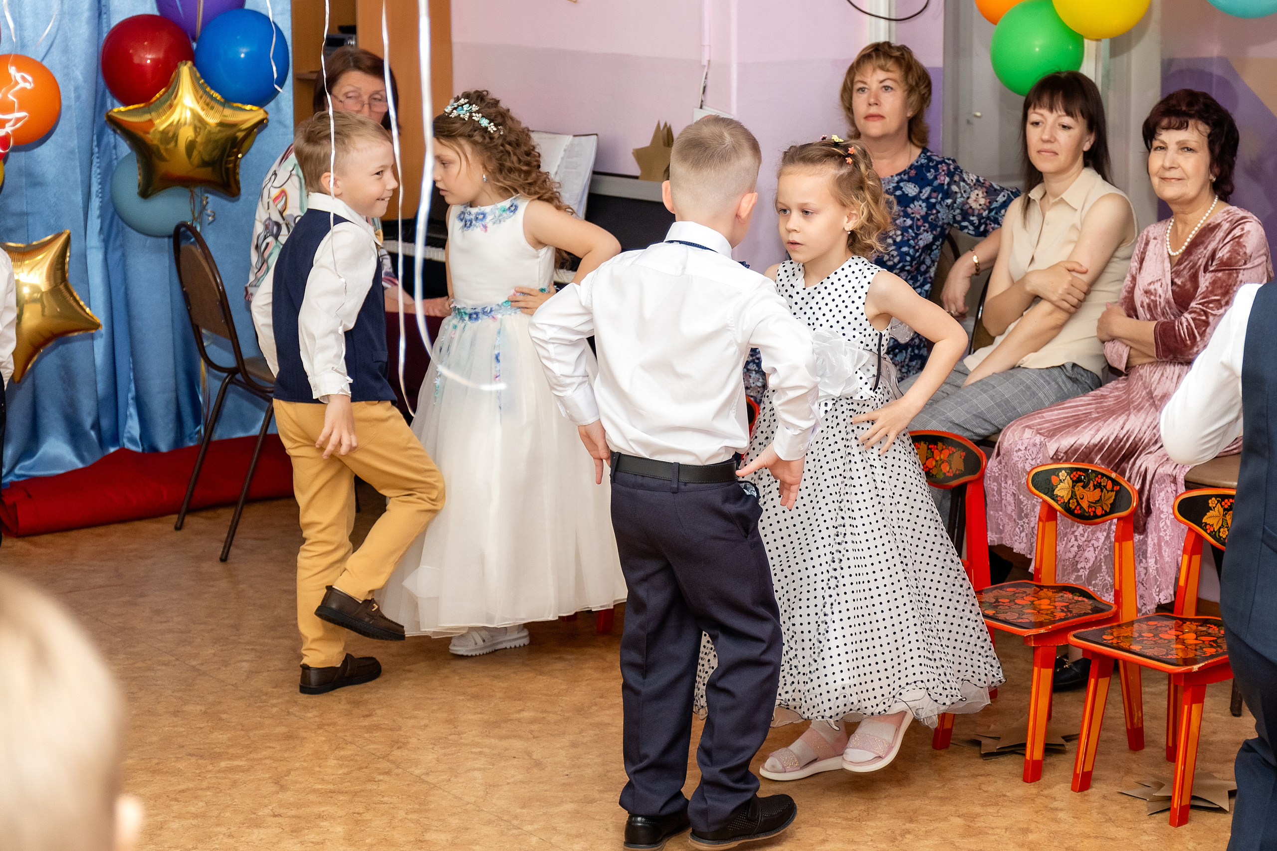 Выпускной Детский сад № 25. Стильный выпускной альбом Владивосток фотограф Вероника Мигачева