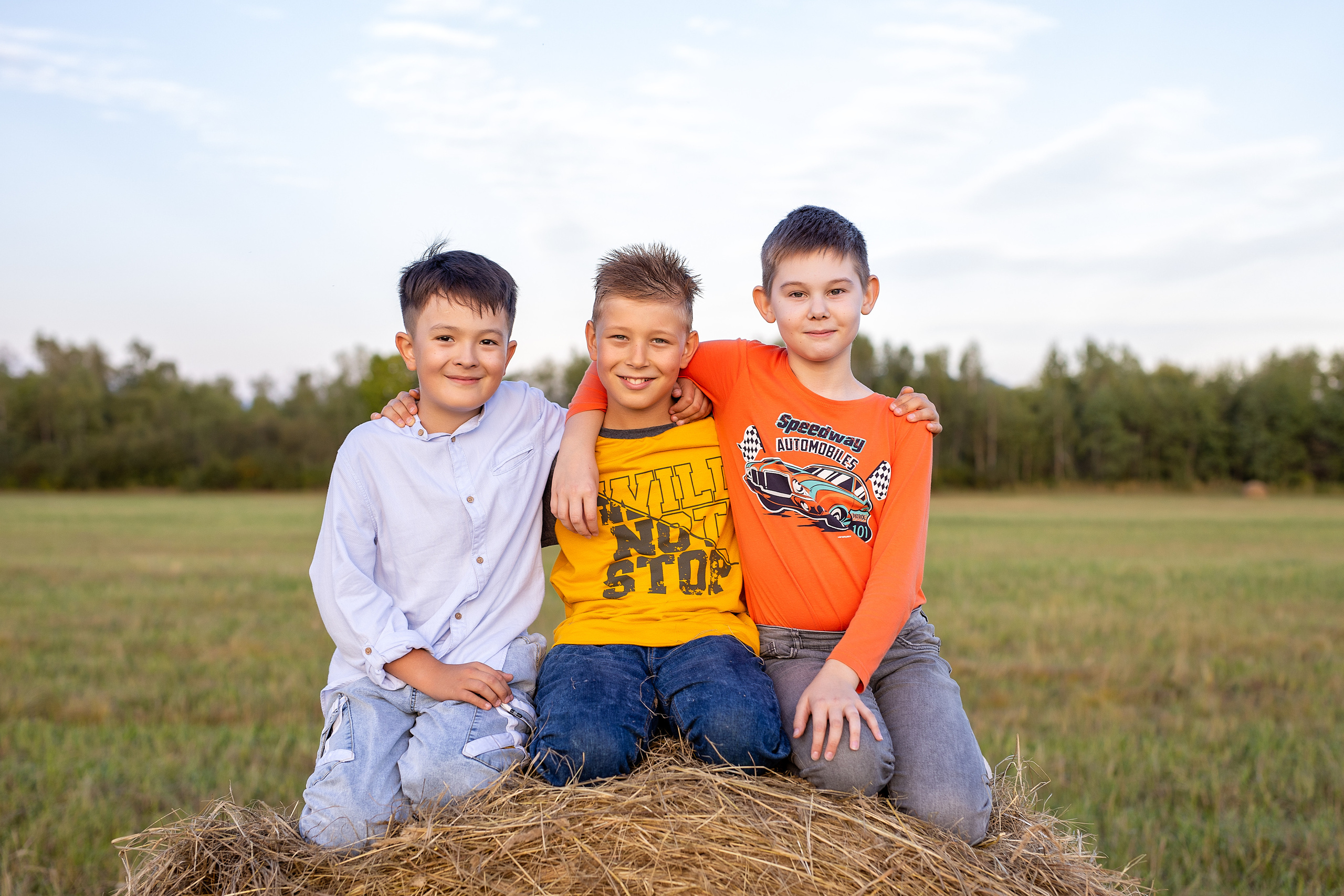 Начальная школа. Стильный выпускной альбом Владивосток фотограф Вероника Мигачева