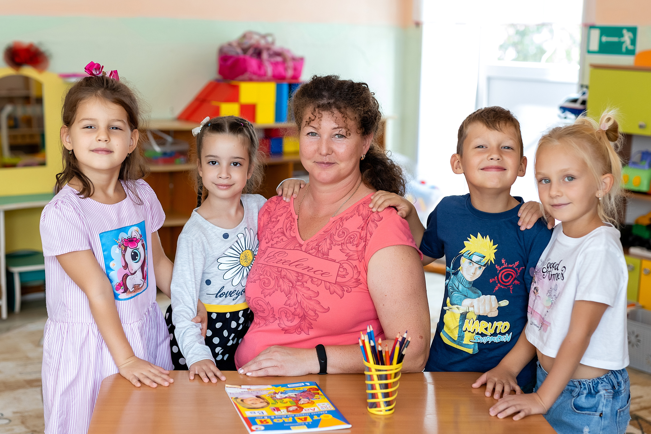 Выпускной альбом город Артем. Стильный выпускной альбом Владивосток фотограф Вероника Мигачева