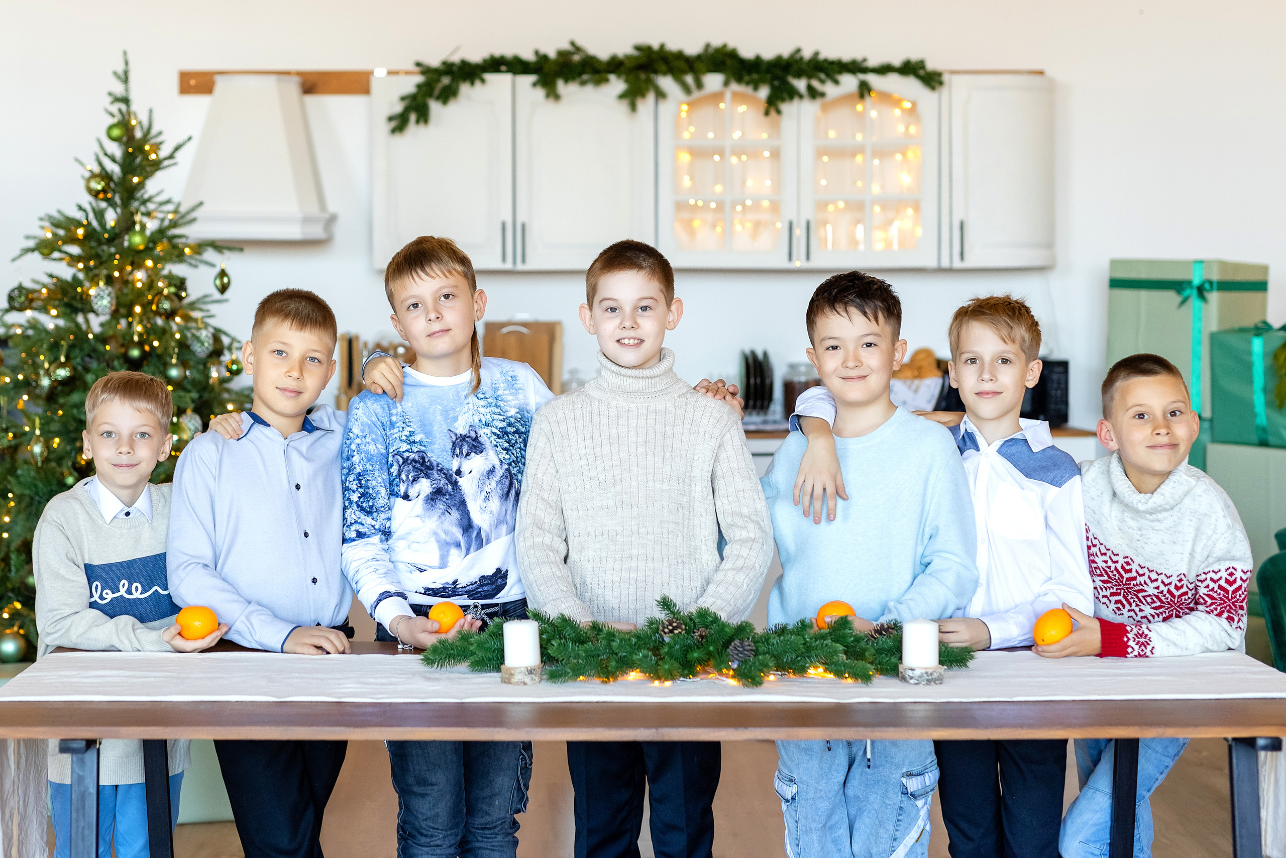 4 класс, в студии «Амбер». Стильный выпускной альбом Владивосток фотограф Вероника Мигачева