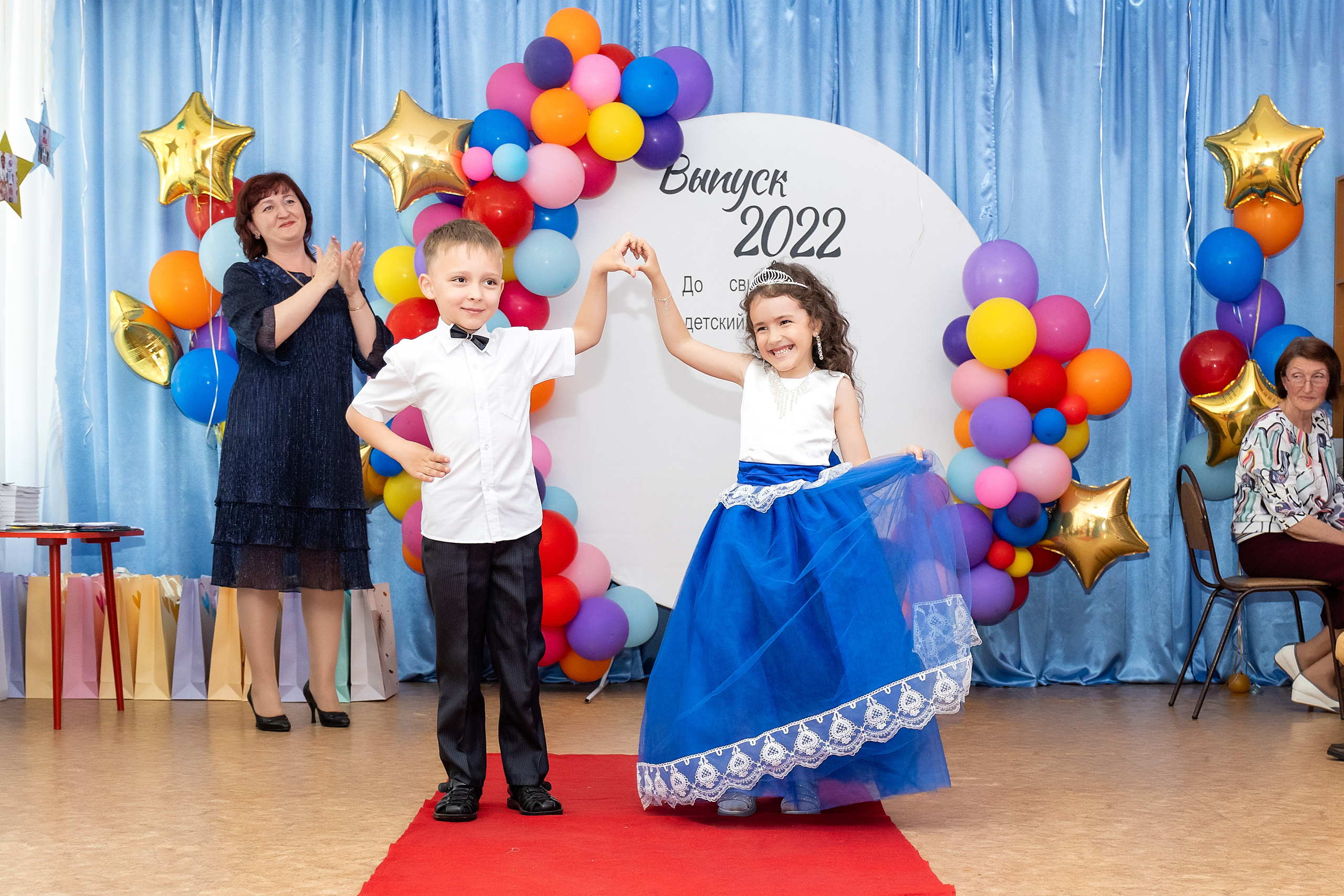 Выпускной Детский сад № 25. Стильный выпускной альбом Владивосток фотограф Вероника Мигачева