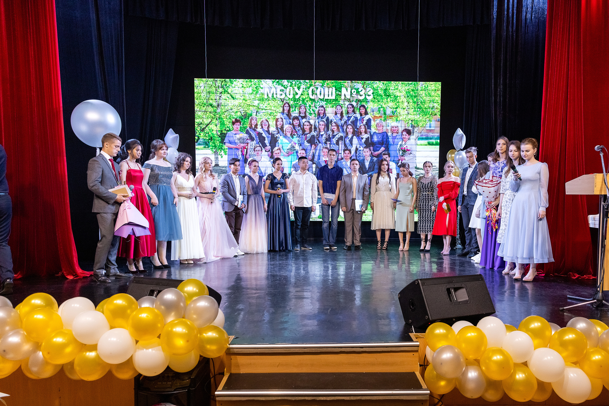 Выпускной 33 школа. Стильный выпускной альбом Владивосток фотограф Вероника Мигачева