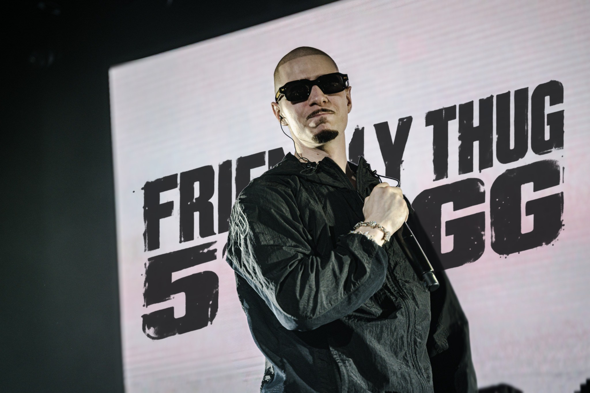FRIENDLY THUG 52NGG | Резиденция Королей. Фотограф Артемий Моругов | mbb