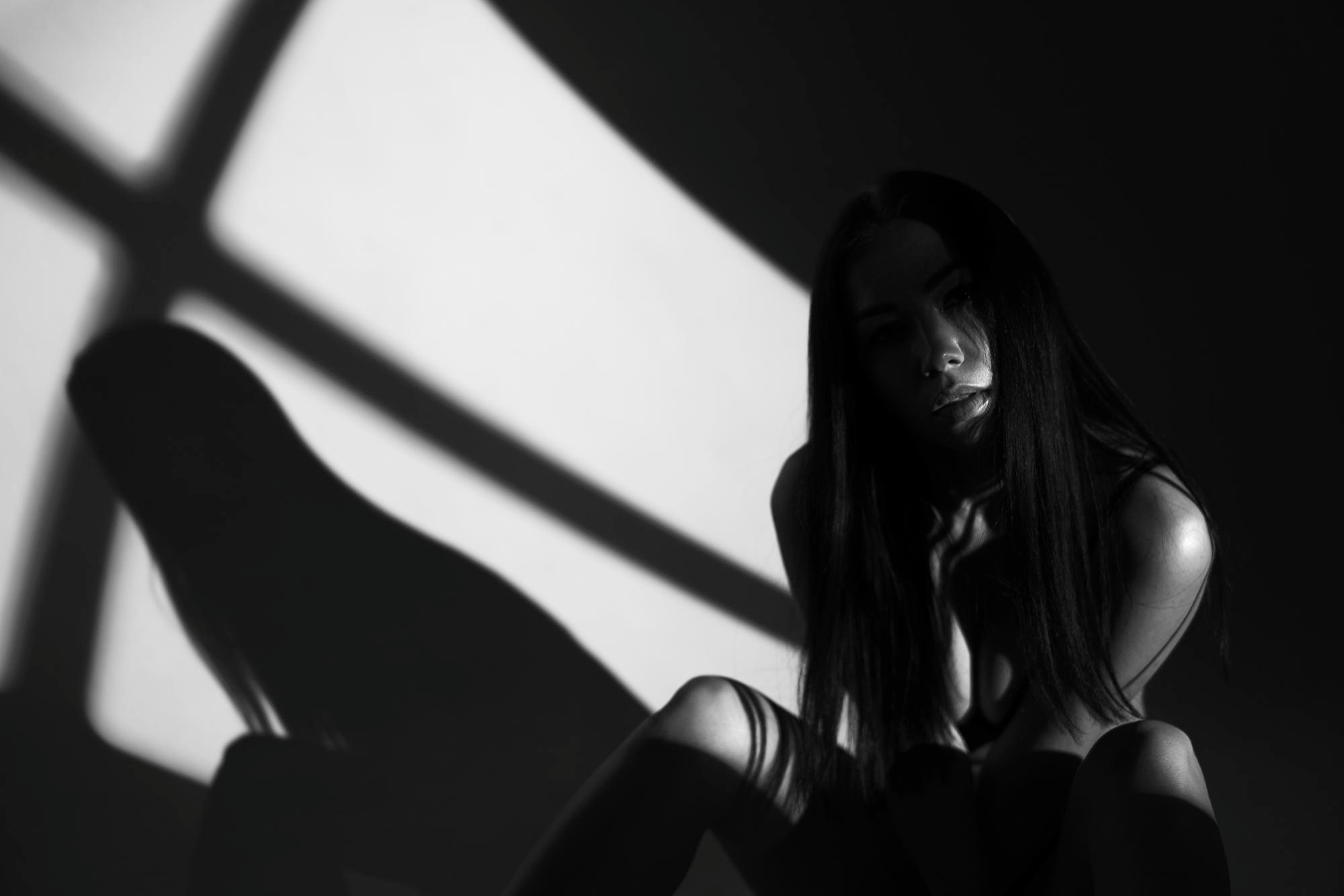 Чёрно-белая фотосессия в Санкт-Петербурге — это стиль, глубина и атмосфера вне времени. Эмоции, свет и характер без лишнего. Профессиональный фотограф в Санкт-Петербурге Переславцева Екатерина