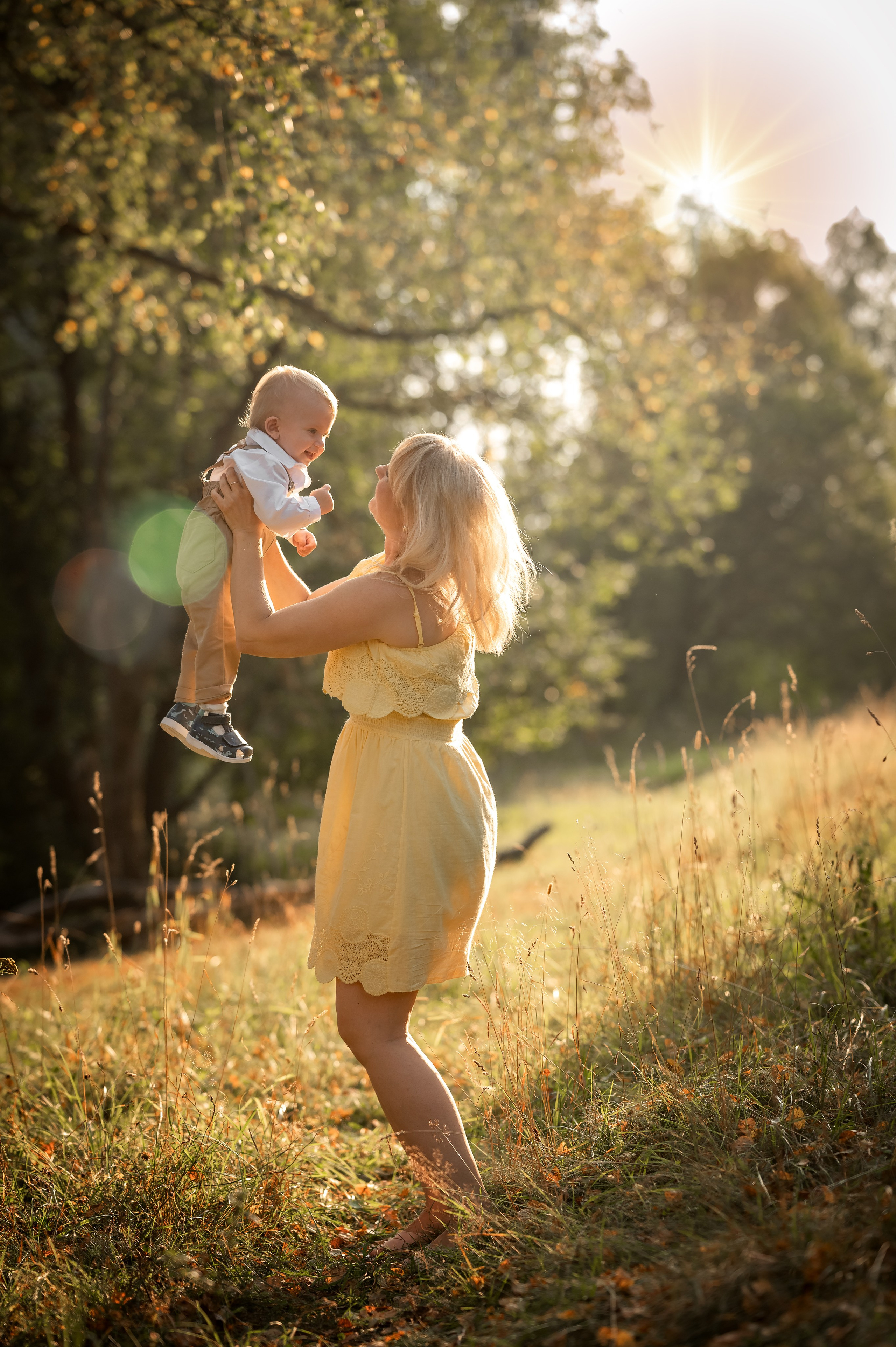 Фотограф новорождённых, семейный, школьный в городе Калуге Евгения