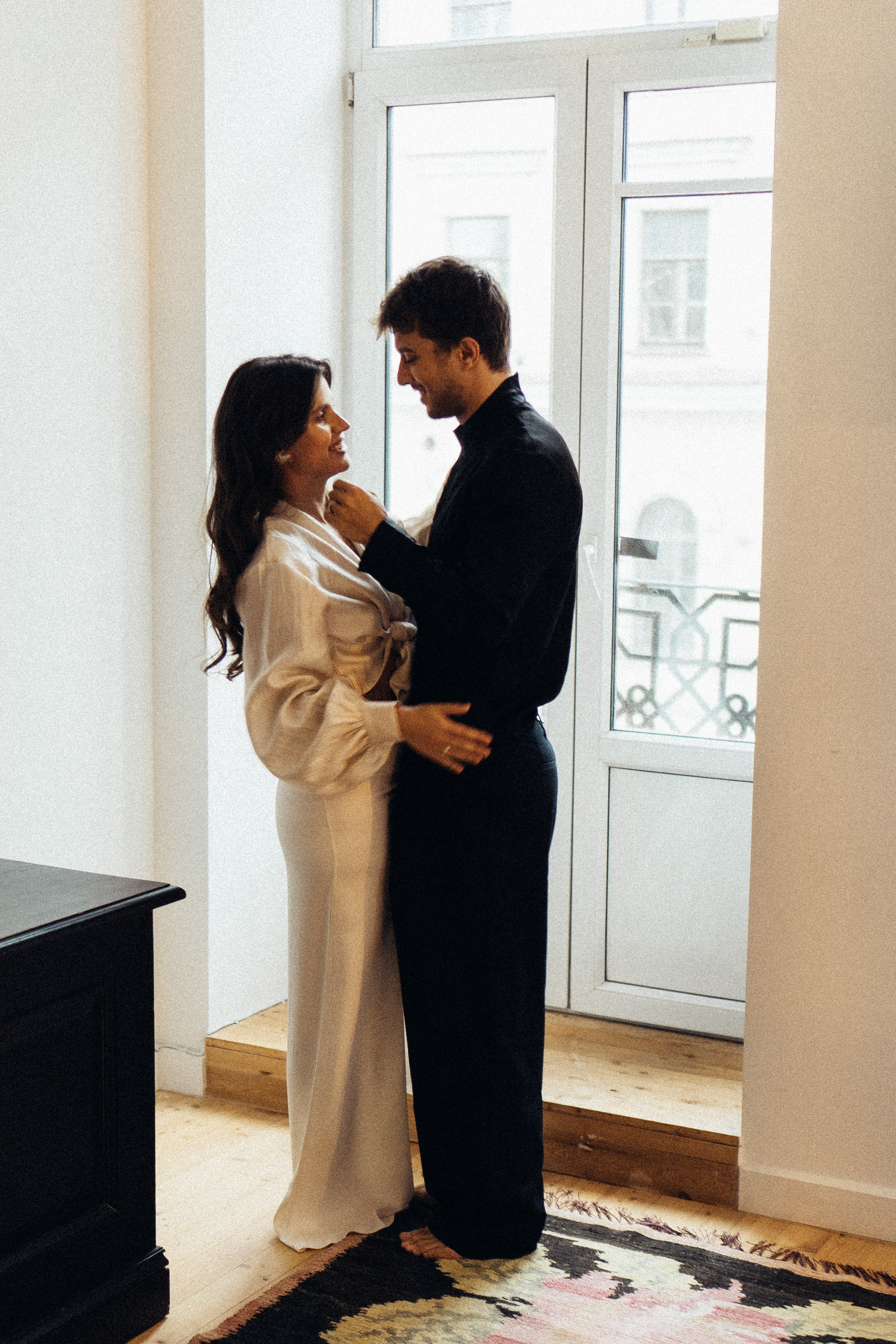 УТРО ЖЕНИХА И НЕВЕСТЫ В ПИТЕРСКОЙ КВАРТИРЕ И СЬЕМКА С СВАДЕБНЫХ ОБРАЗАХ. Профессиональный фотограф, Санкт-Петербург — Виктория Богомолова