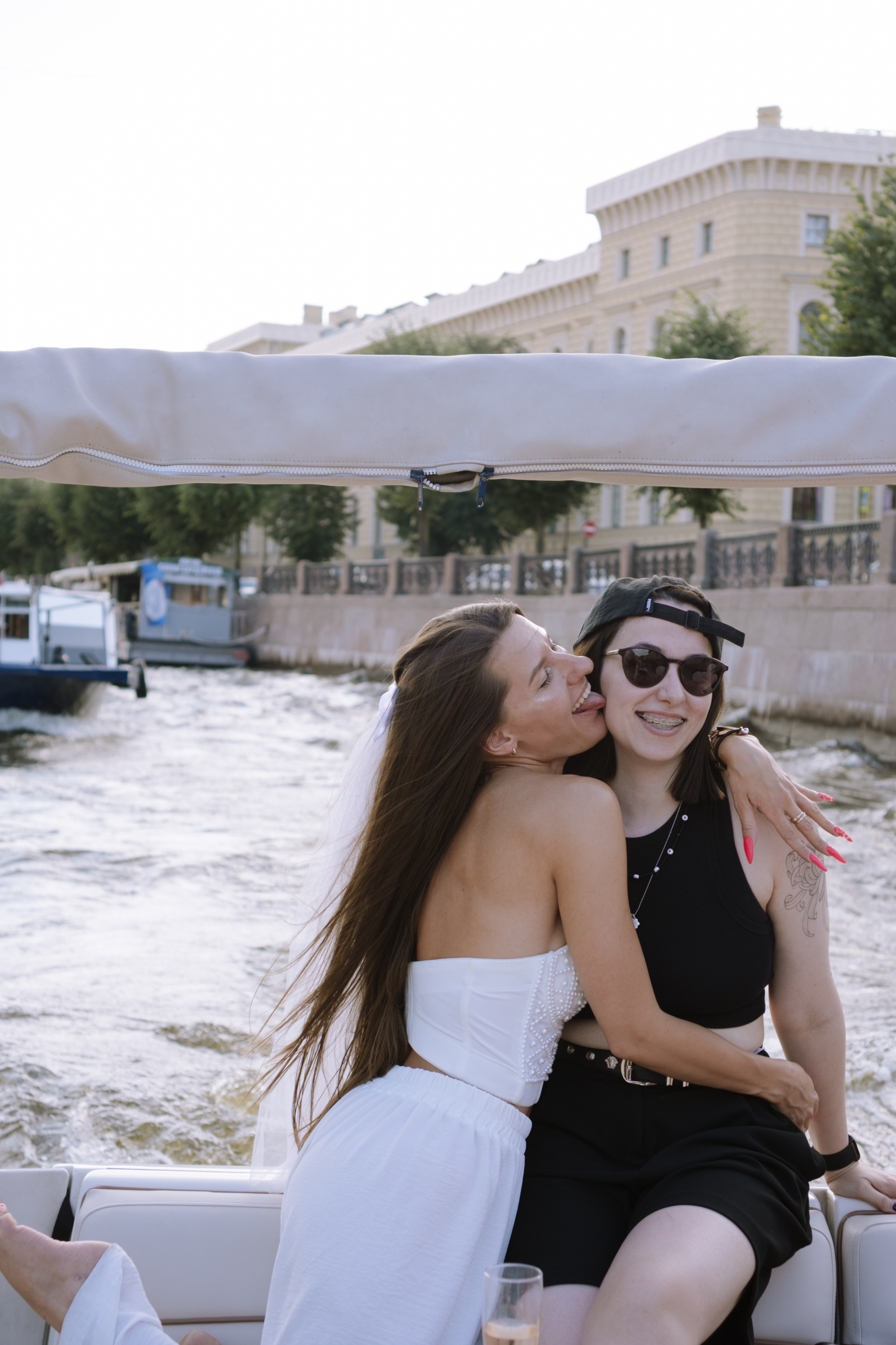 ДЕВИЧНИК НА КАТЕРЕ. Профессиональный фотограф, Санкт-Петербург — Виктория Богомолова