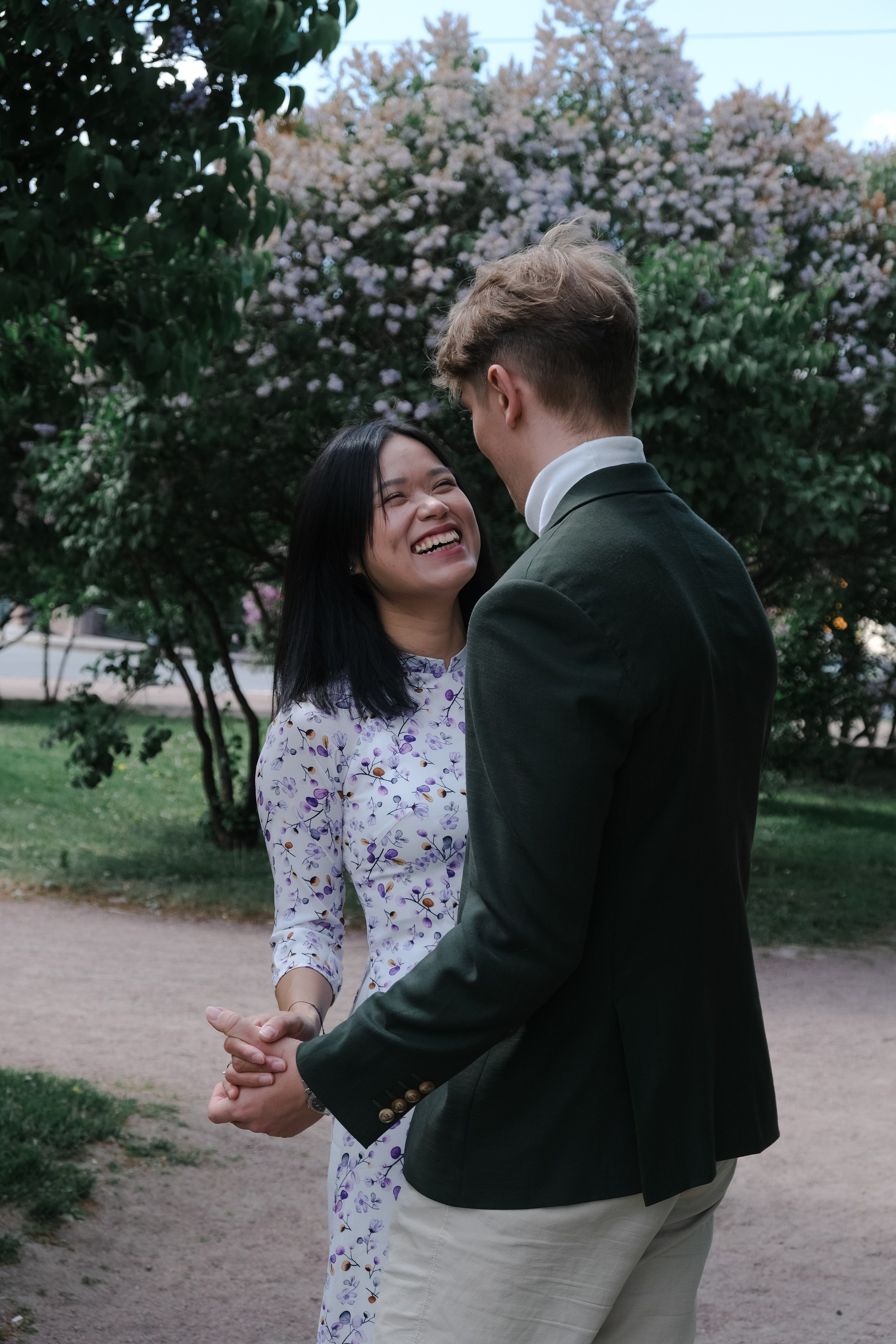 В саду. Питерский фотограф