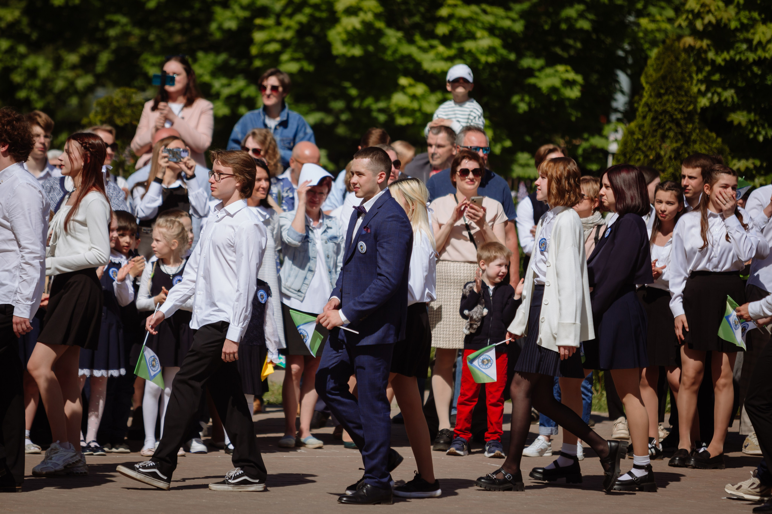 Последний звонок 2024 (2 часа фотосъемки). Профессиональный фотограф Надежда Антонова