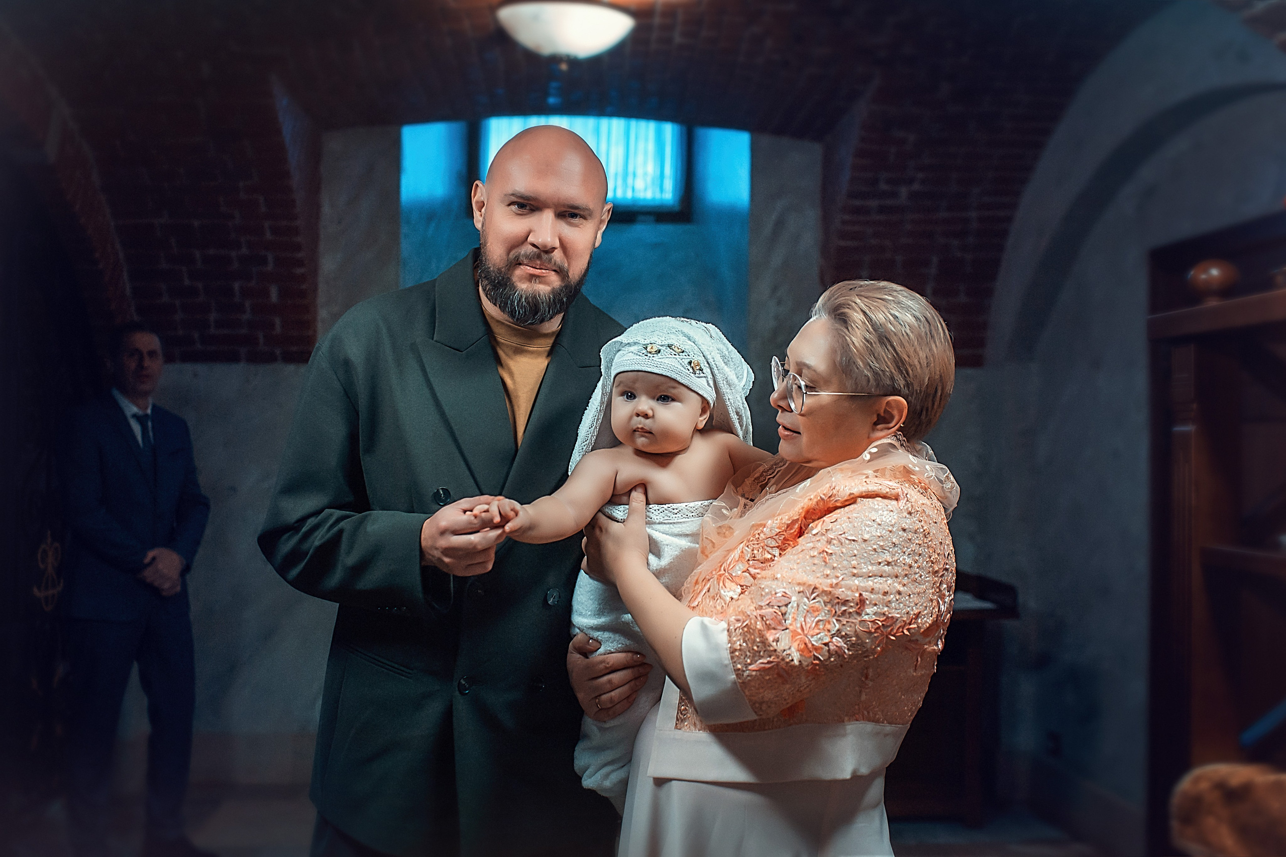 Крещение Вареньки_Храм Святой Троицы. Семейный фотограф в Санкт-Петербурге