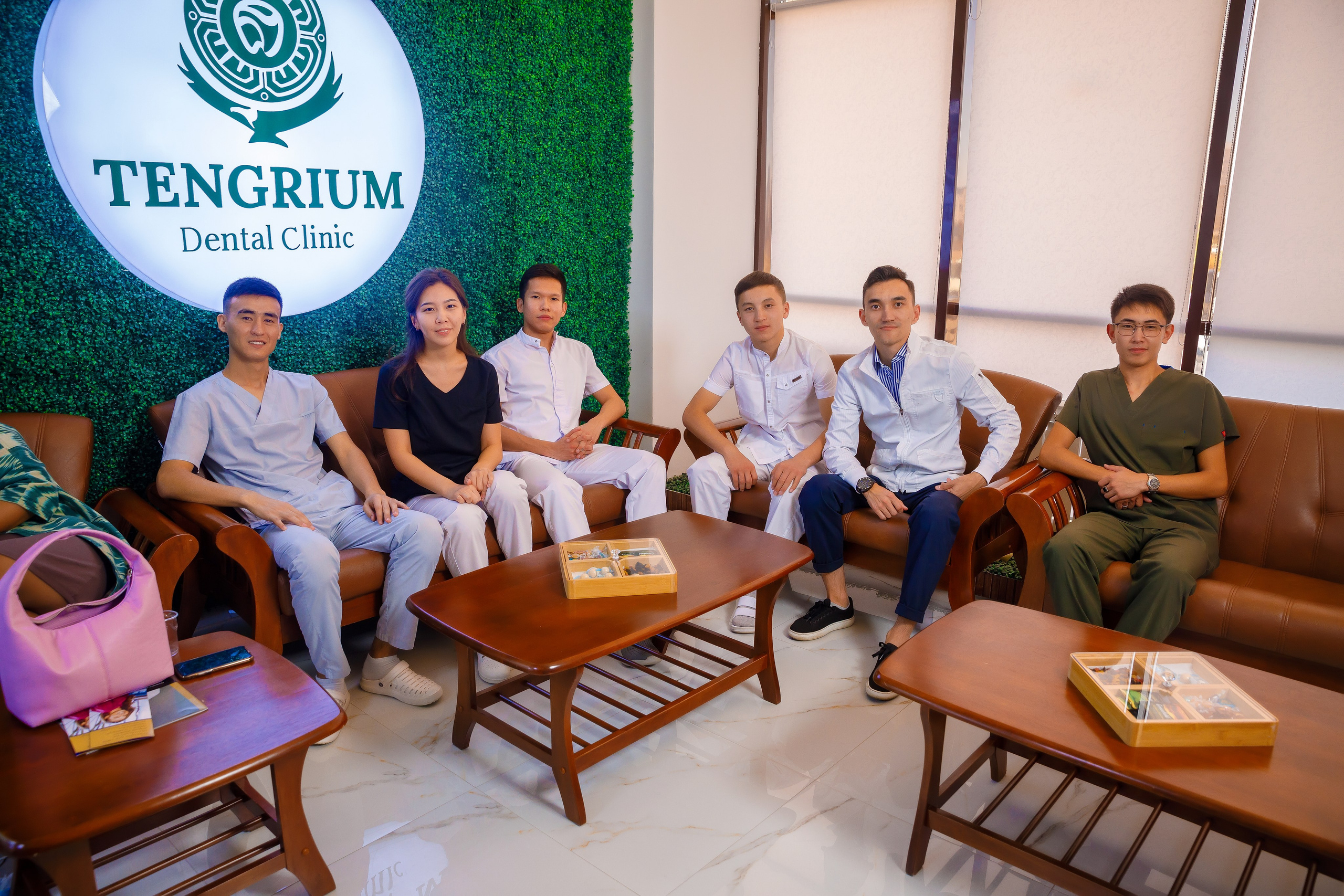 Стамотология. Семейный и Свадебный фотограф в Астане Александр Астапов