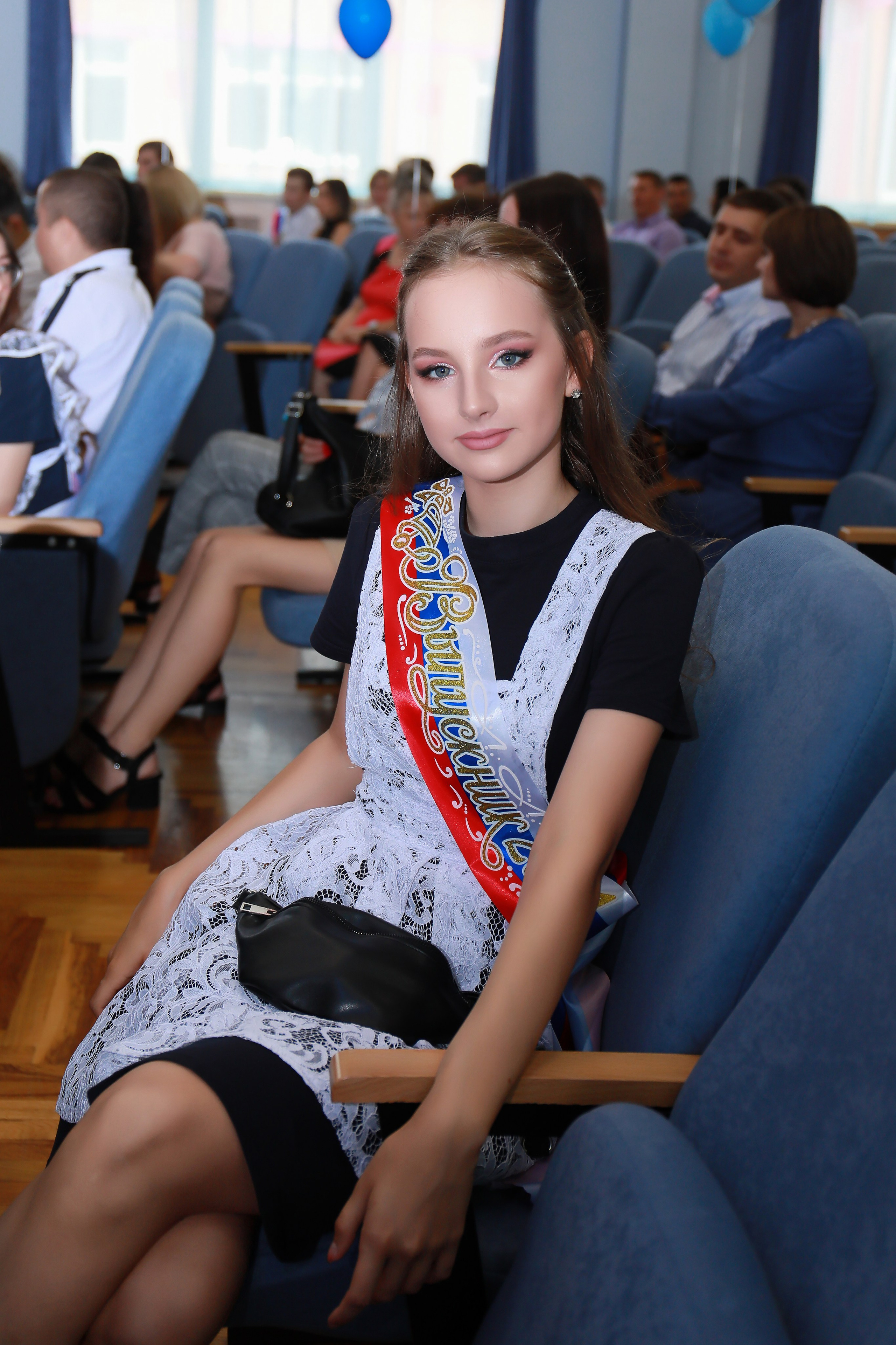 Вручение аттестатов (СОШ 101). Детский семейный фотограф Краснодар