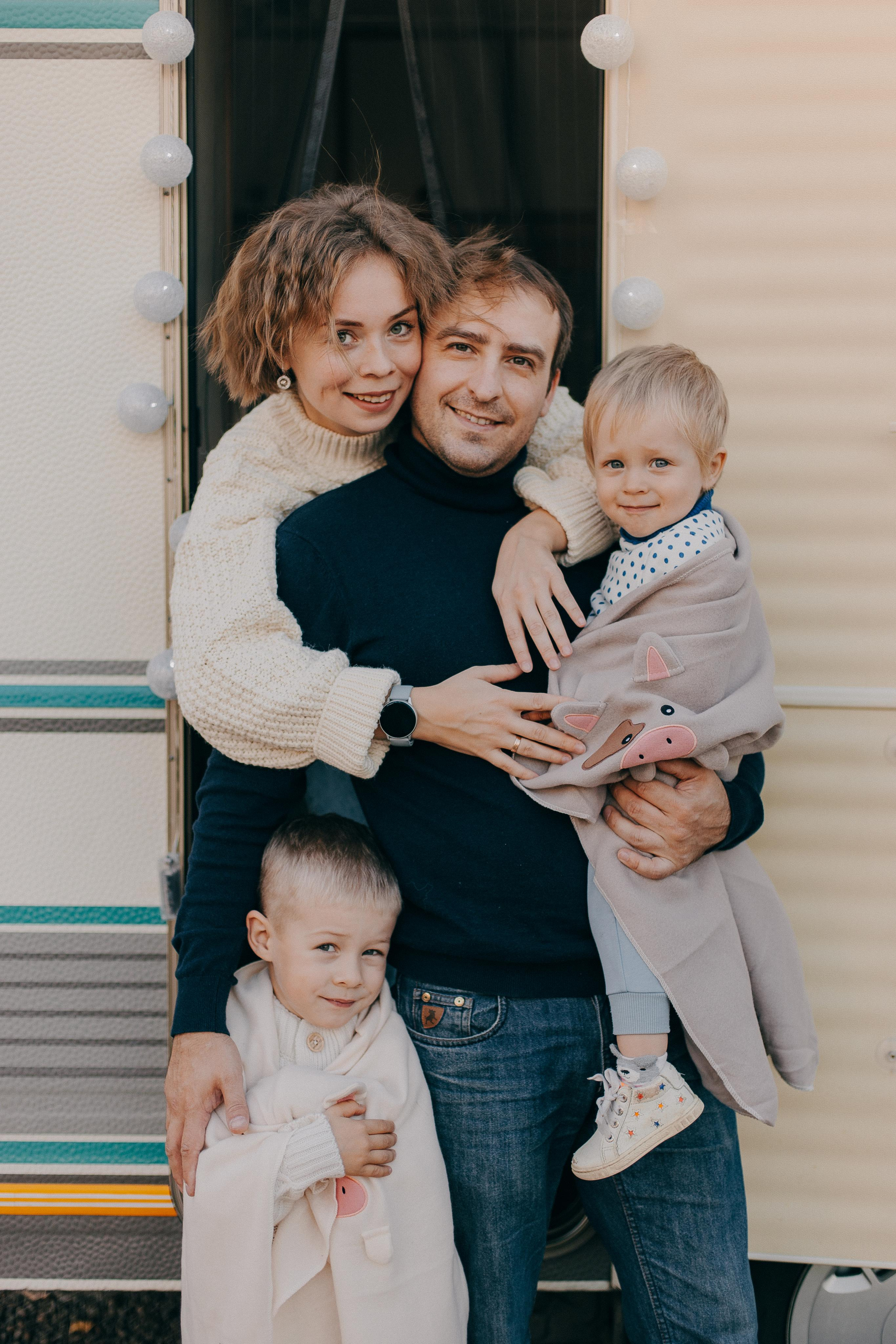 Юля и семья. Женский и семейный фотограф в Краснодаре Яна Теплая