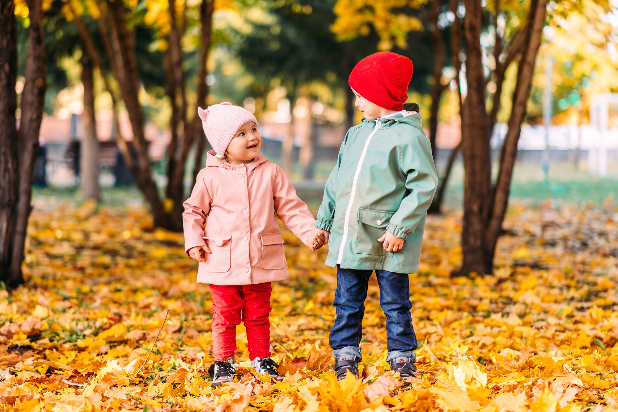 Елисей и Ева в осеннем парке. Свадебный и семейный фотограф в Стерлитамаке, Салавате. Илья Антохин