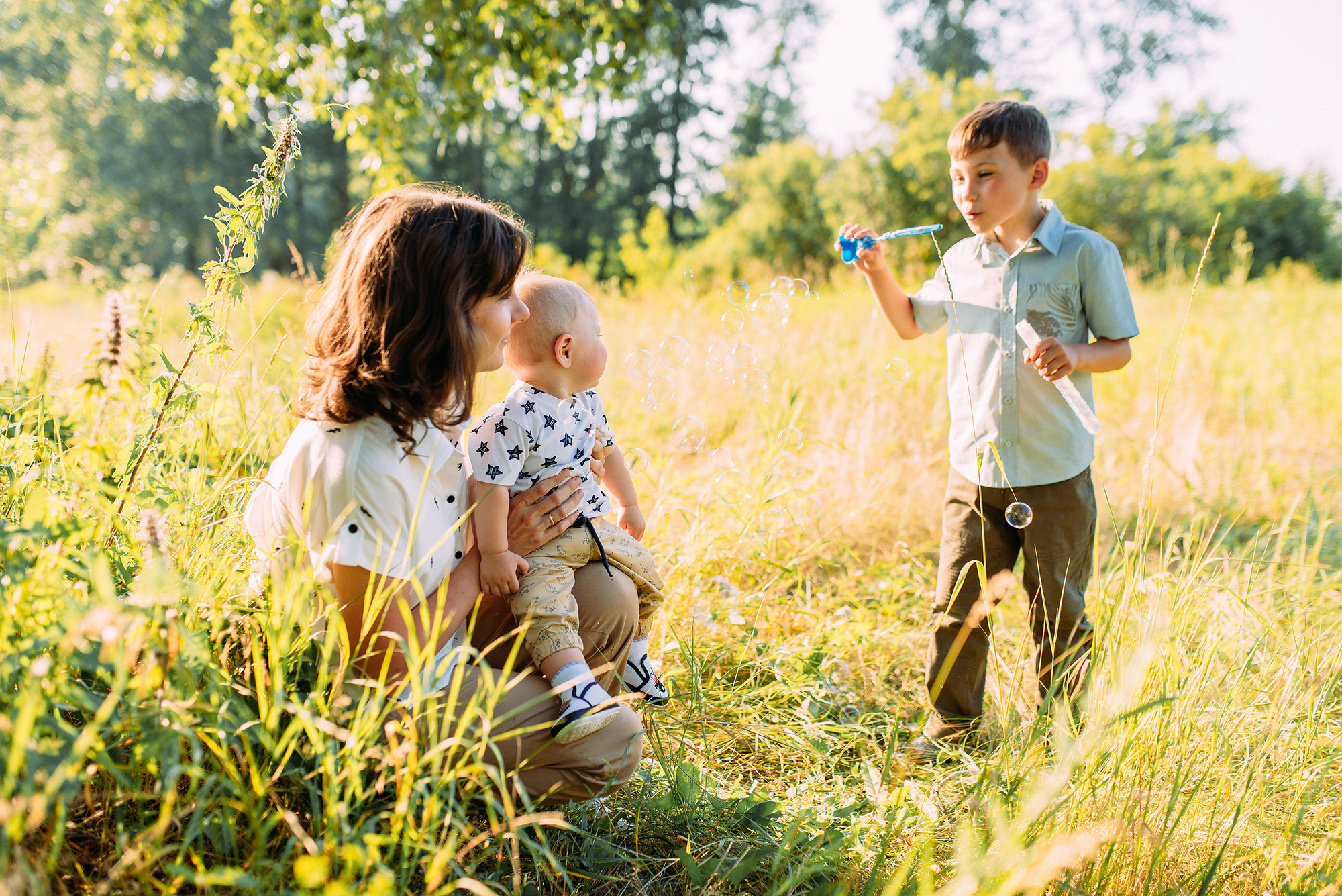Прогулка по солнечным тропинкам. Свадебный и семейный фотограф в Стерлитамаке, Салавате. Илья Антохин