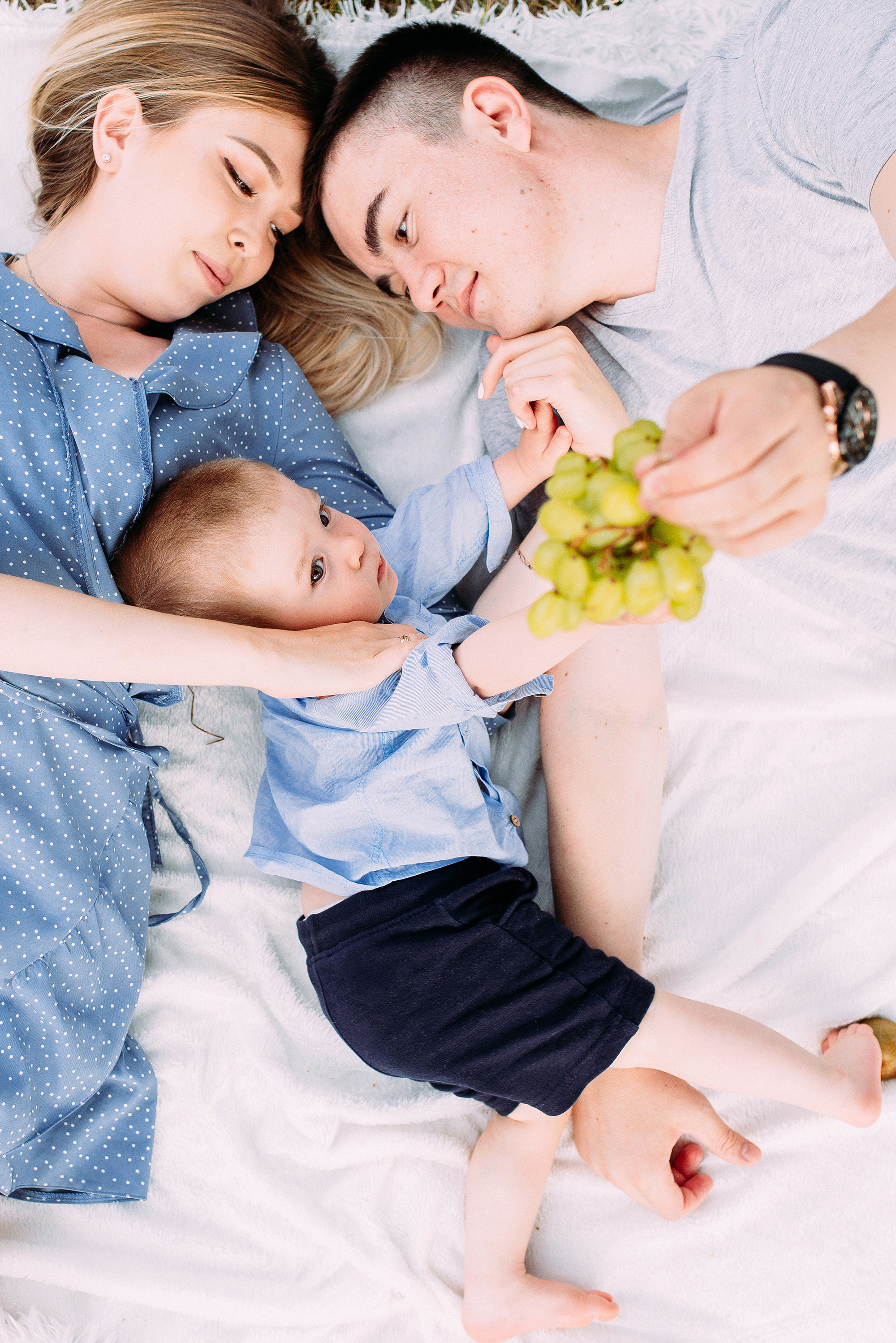 Фруктовый пикник в лесу. Свадебный и семейный фотограф в Стерлитамаке, Салавате. Илья Антохин