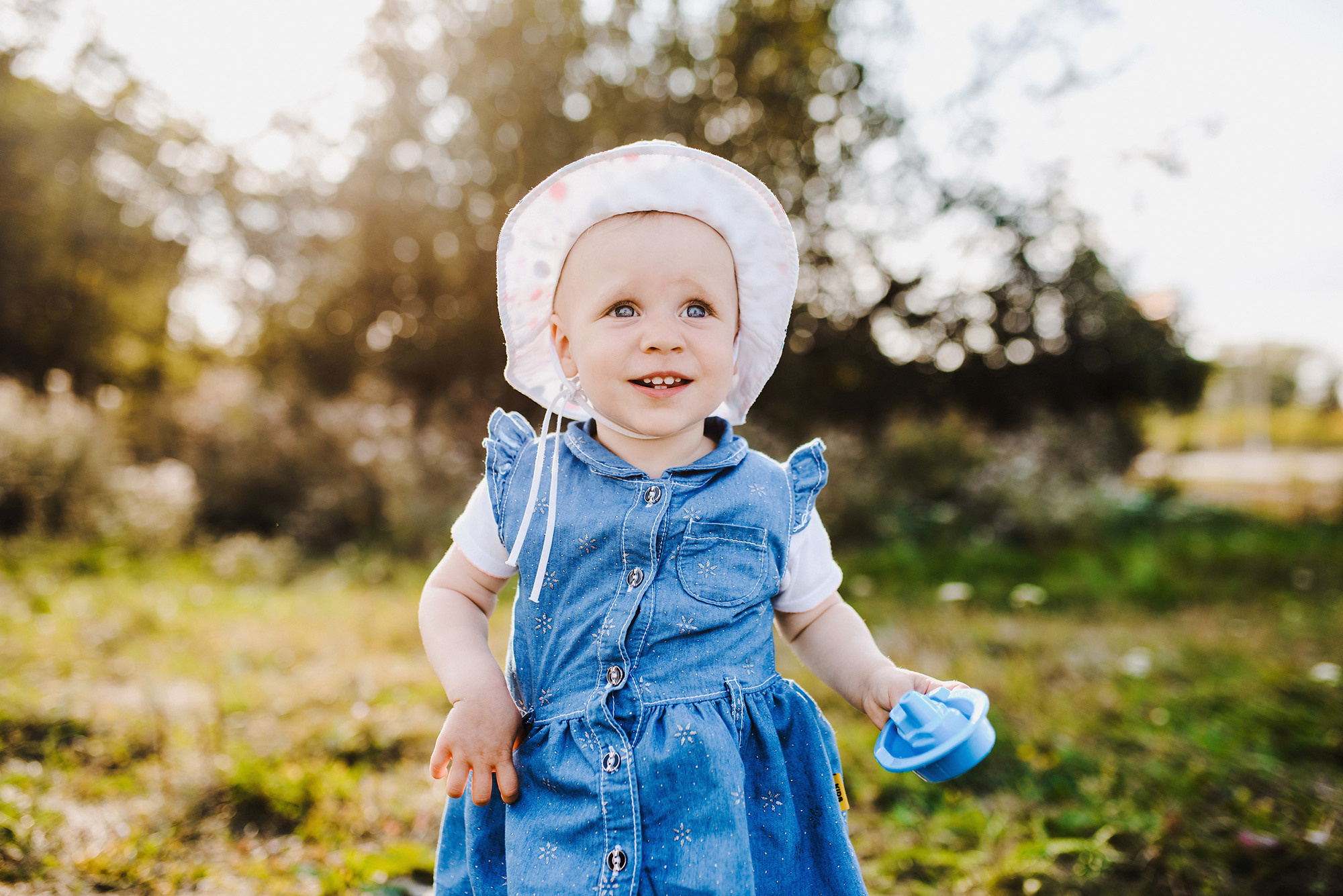 Бумажный кораблик и тёплый берег реки. Свадебный и семейный фотограф в Стерлитамаке, Салавате. Илья Антохин