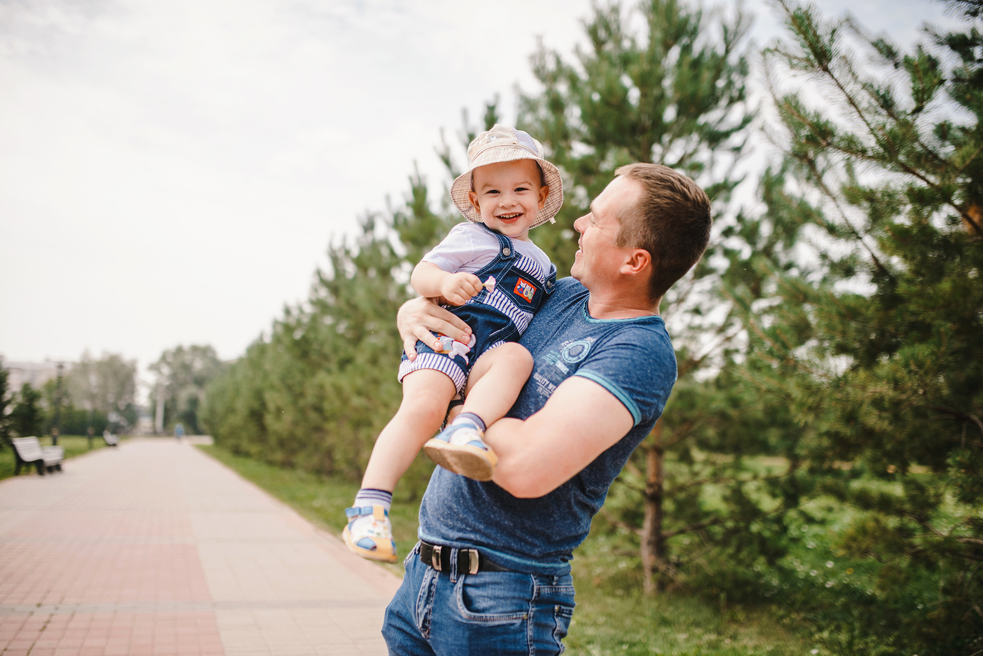 Одуванчиково — колокольчиковое утро. Свадебный и семейный фотограф в Стерлитамаке, Салавате. Илья Антохин