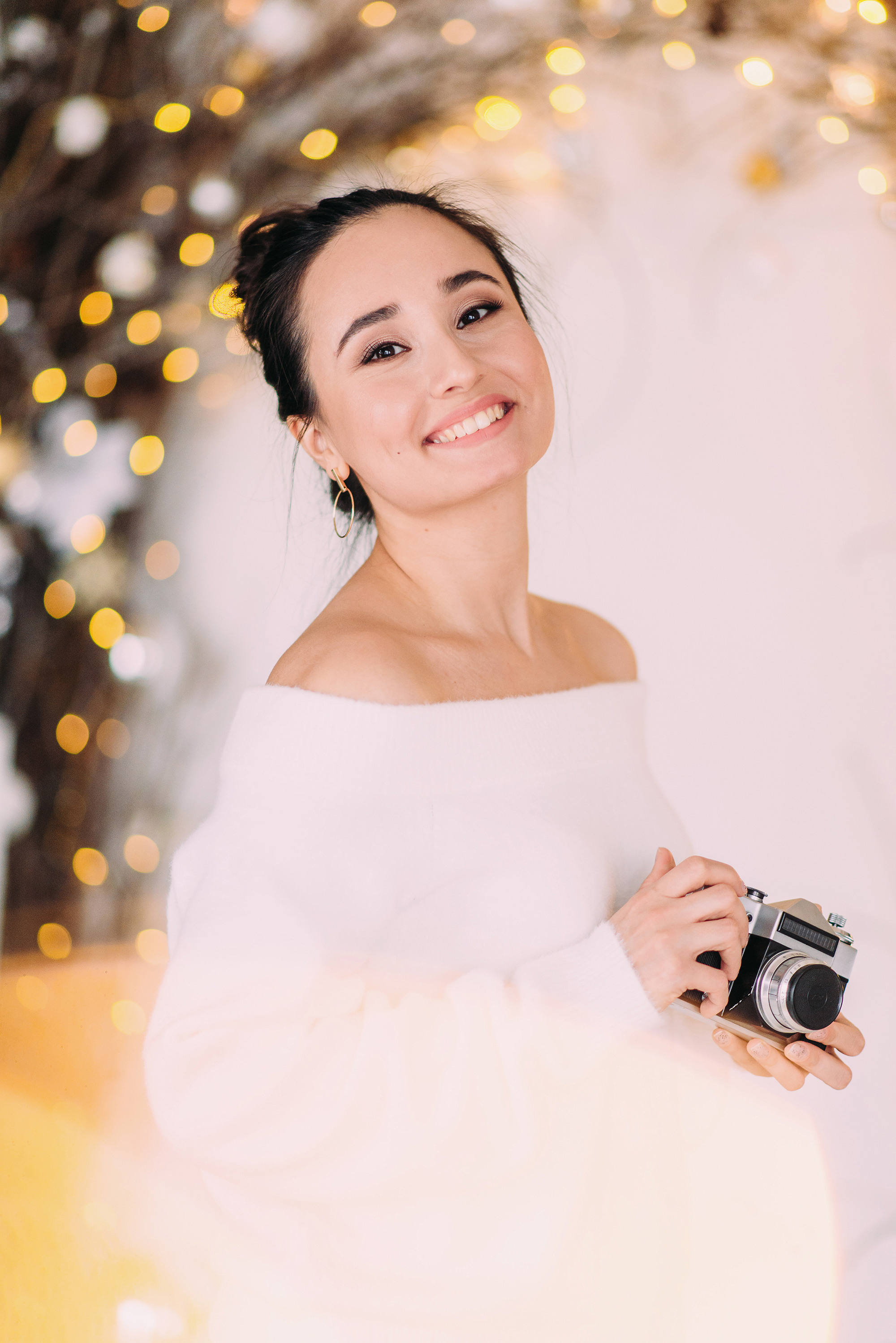 Желто-синий экскаватор с оранжевым ковшом. Свадебный и семейный фотограф в Стерлитамаке, Салавате. Илья Антохин