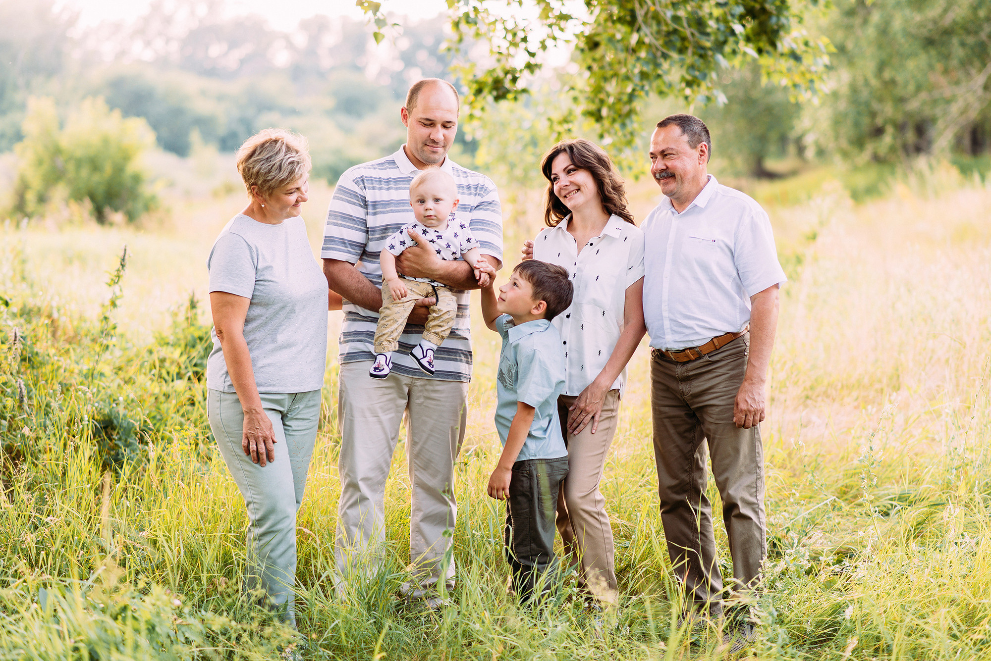 Прогулка по солнечным тропинкам. Свадебный и семейный фотограф в Стерлитамаке, Салавате. Илья Антохин