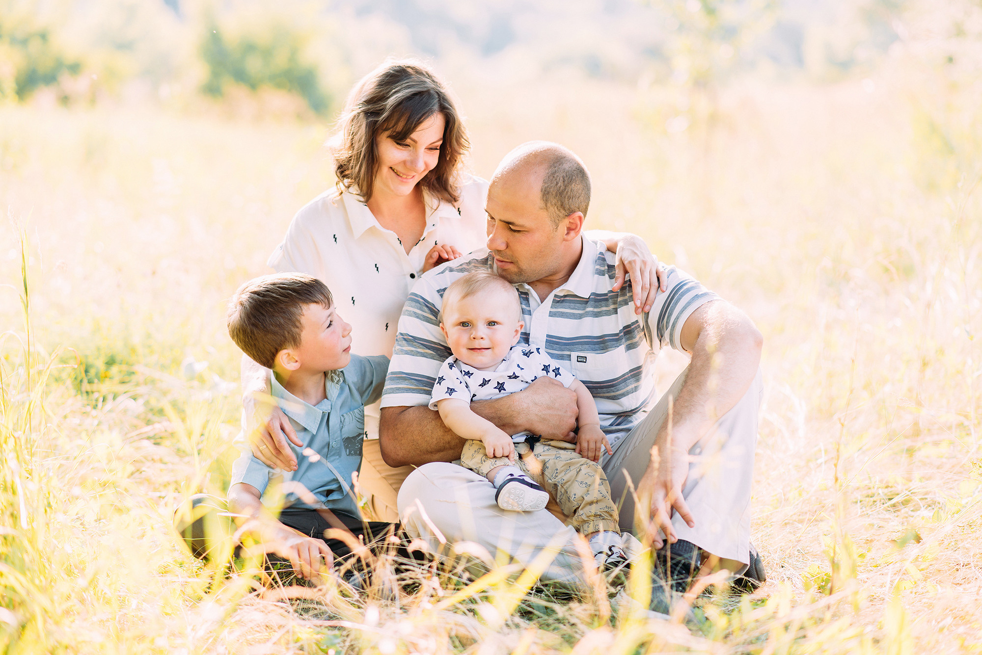Прогулка по солнечным тропинкам. Свадебный и семейный фотограф в Стерлитамаке, Салавате. Илья Антохин