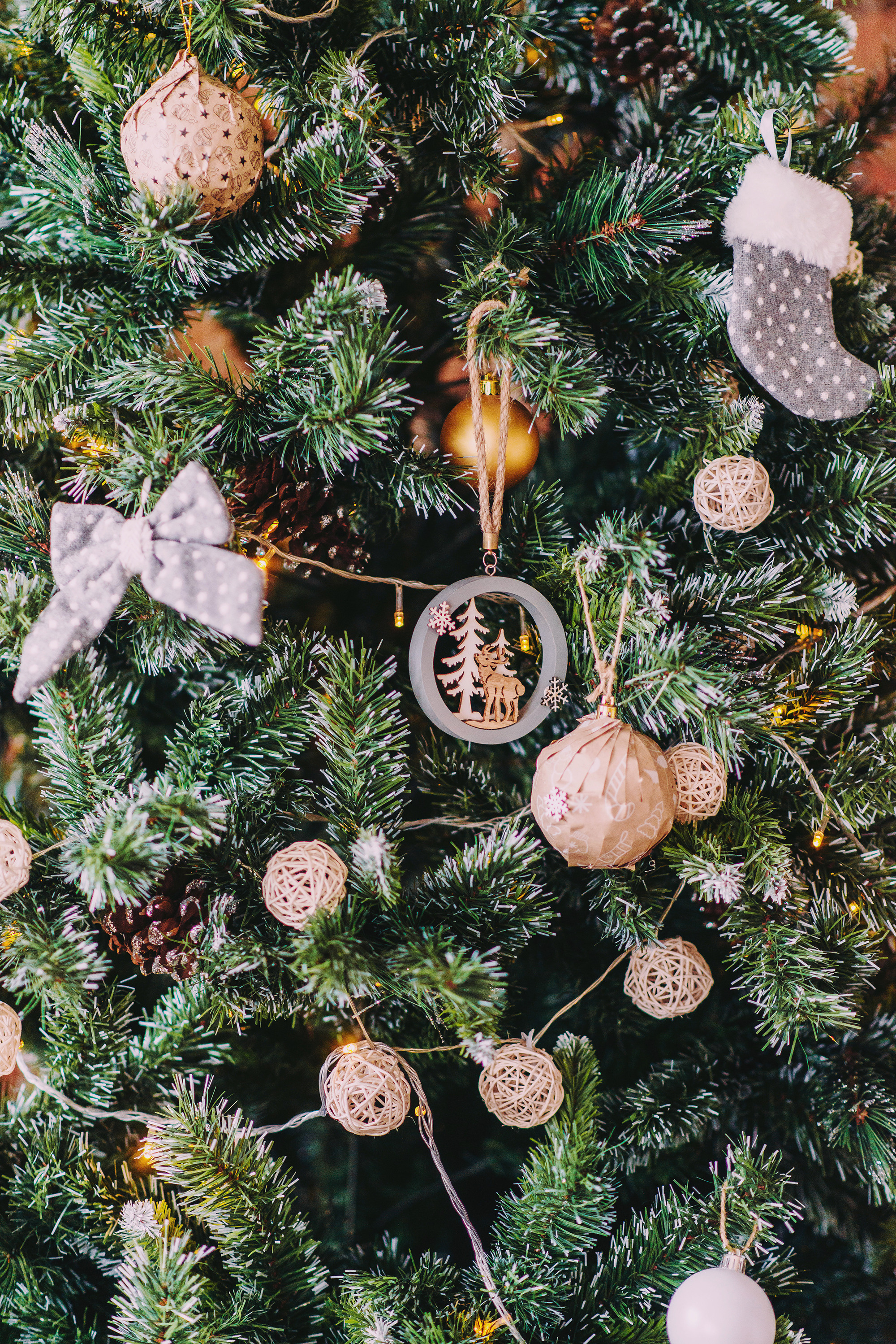 Желто-синий экскаватор с оранжевым ковшом. Свадебный и семейный фотограф в Стерлитамаке, Салавате. Илья Антохин