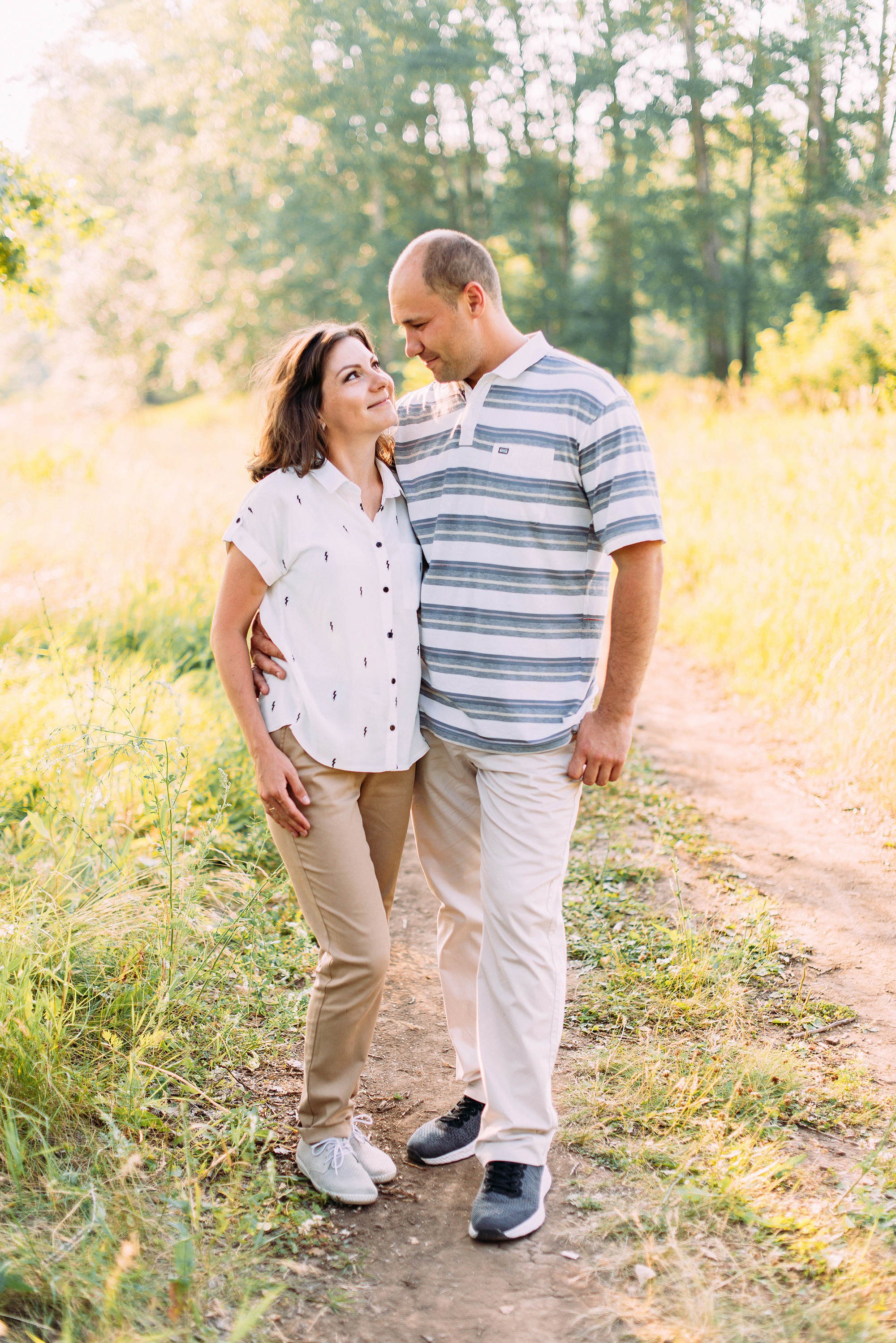 Прогулка по солнечным тропинкам. Свадебный и семейный фотограф в Стерлитамаке, Салавате. Илья Антохин