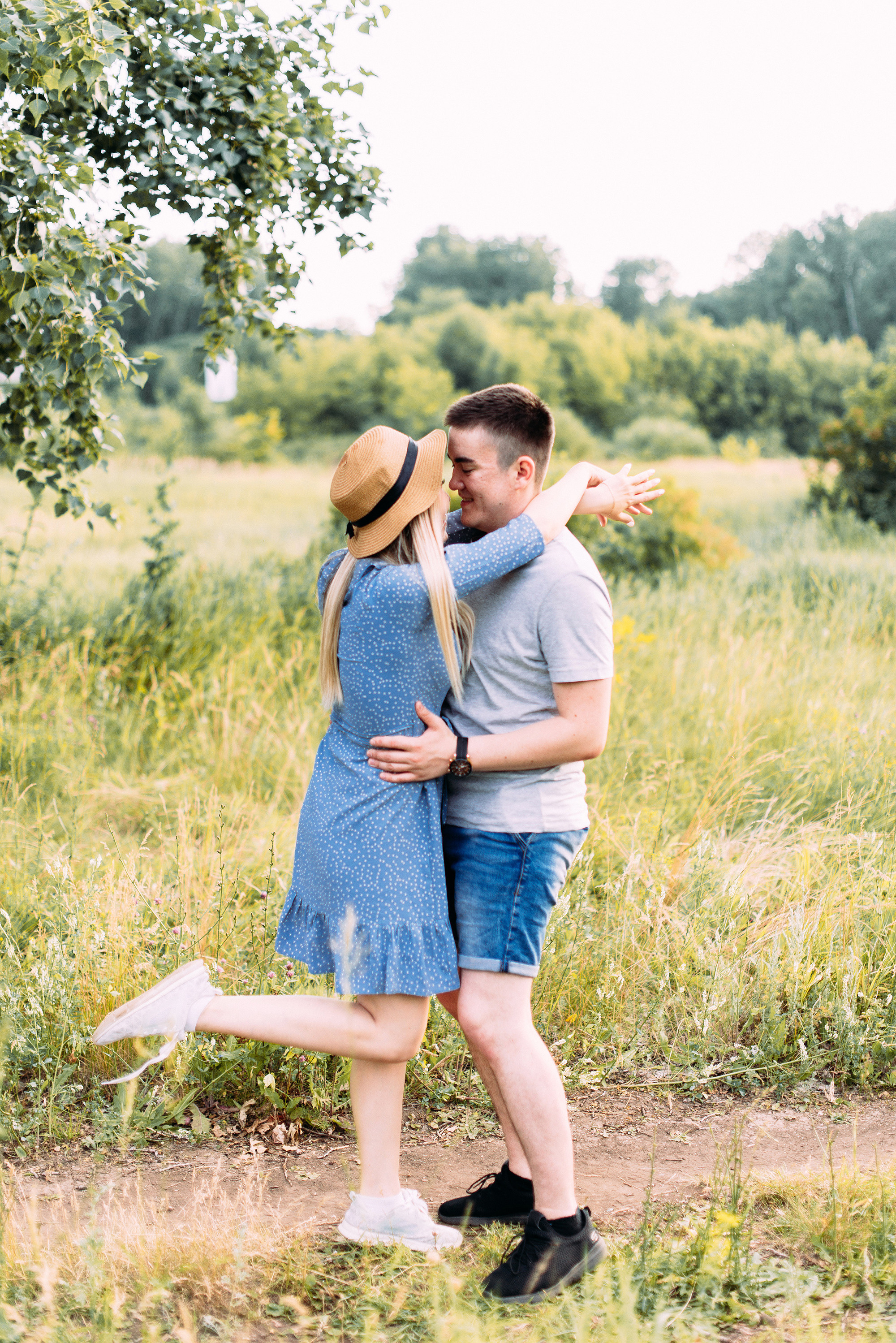 Фруктовый пикник в лесу. Свадебный и семейный фотограф в Стерлитамаке, Салавате. Илья Антохин