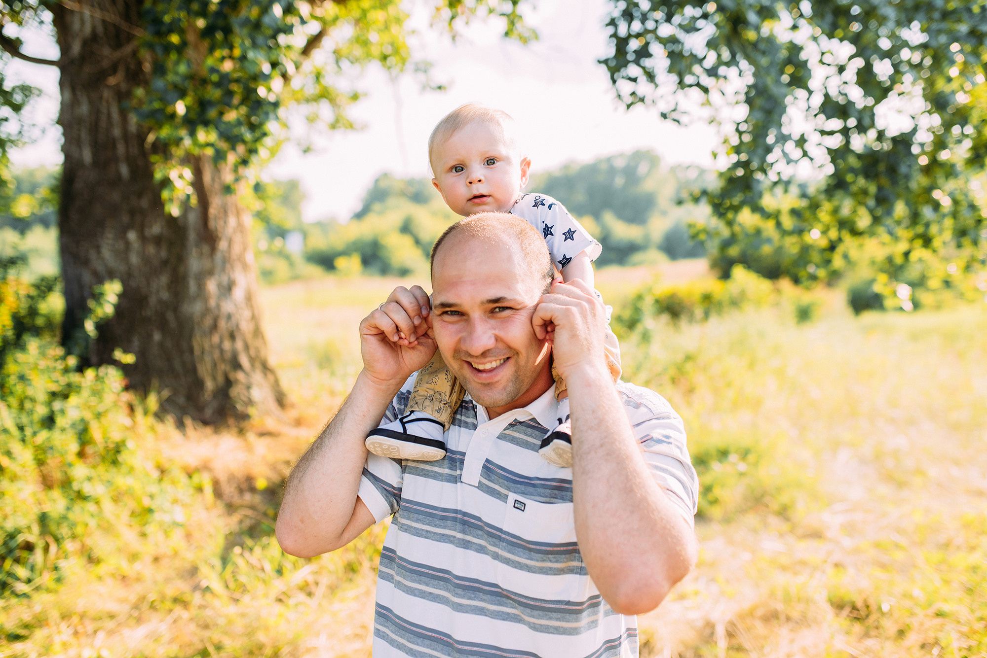 Прогулка по солнечным тропинкам. Свадебный и семейный фотограф в Стерлитамаке, Салавате. Илья Антохин