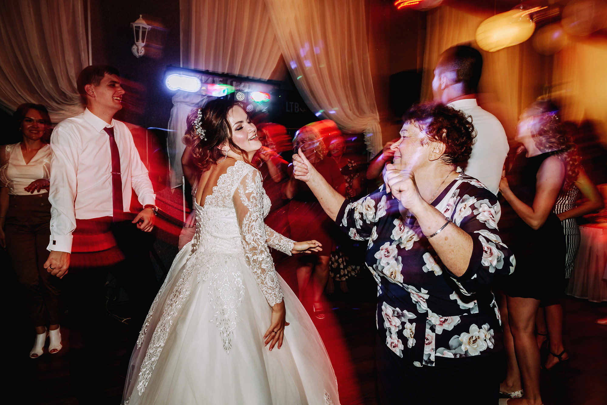 Вадим и Елена. Свадебный и семейный фотограф в Стерлитамаке, Салавате. Илья Антохин