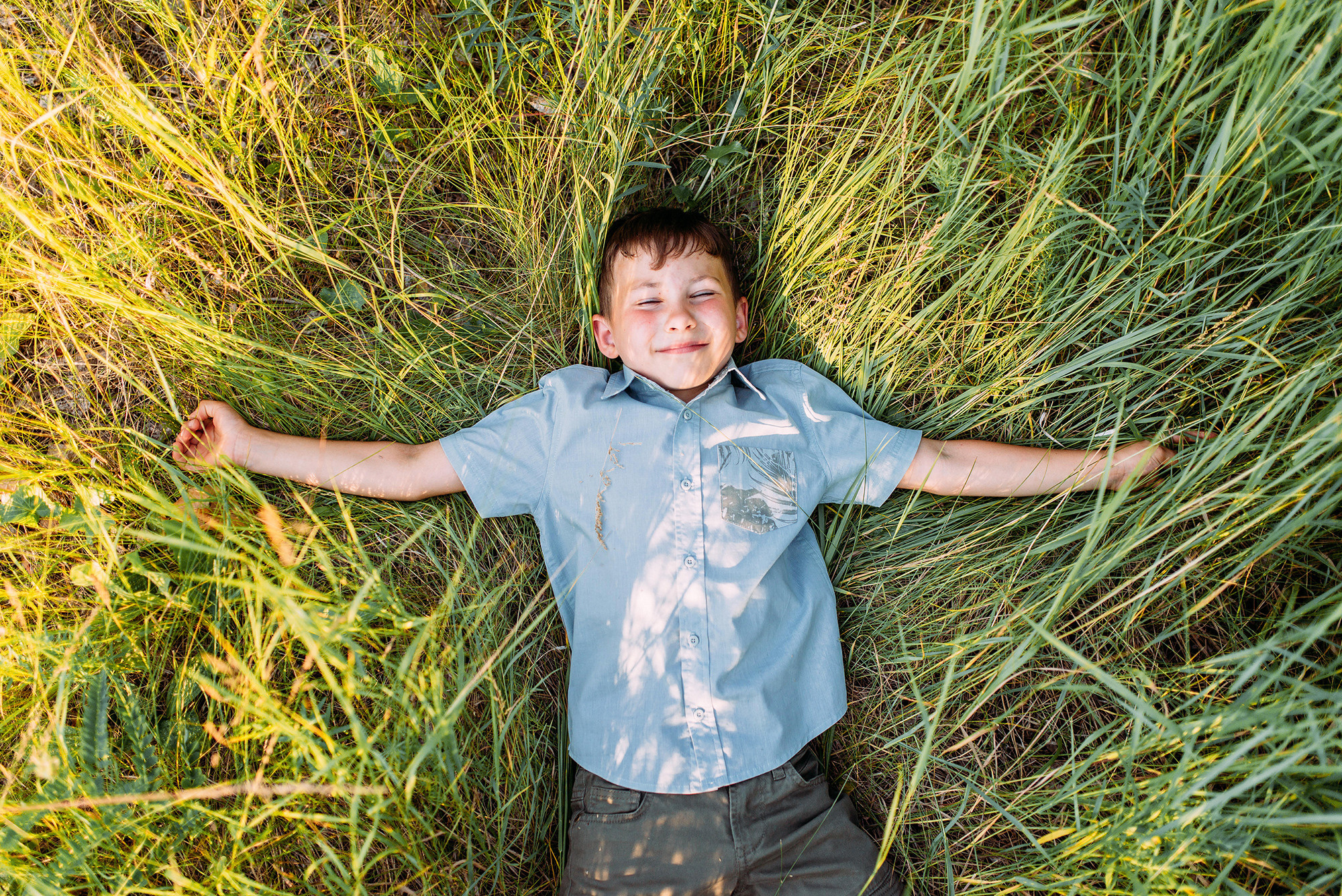 Прогулка по солнечным тропинкам. Свадебный и семейный фотограф в Стерлитамаке, Салавате. Илья Антохин