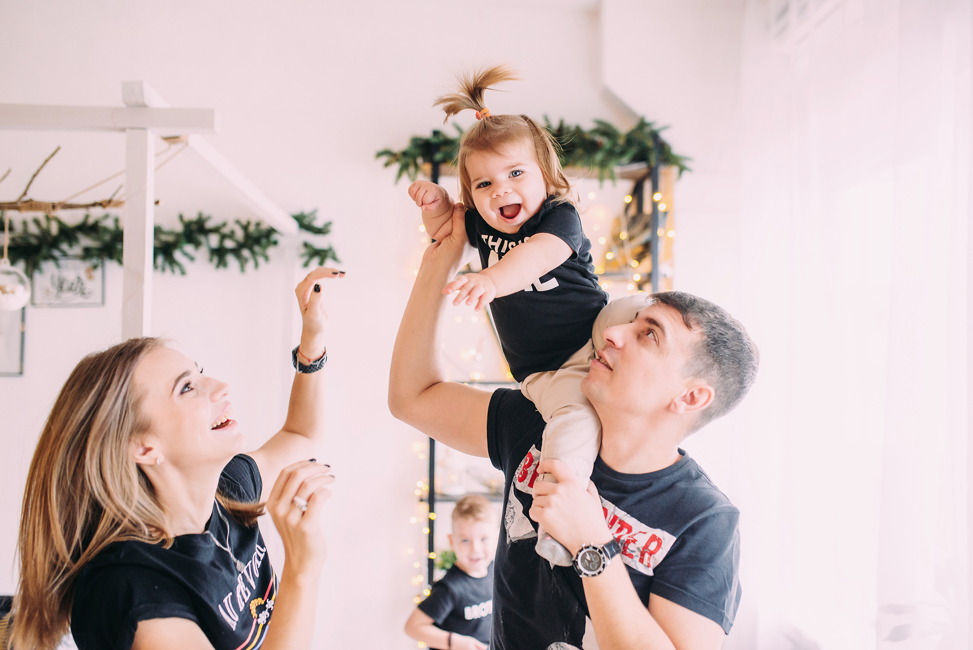 Новогодние радостные моменты в NewTone. Свадебный и семейный фотограф в Стерлитамаке, Салавате. Илья Антохин