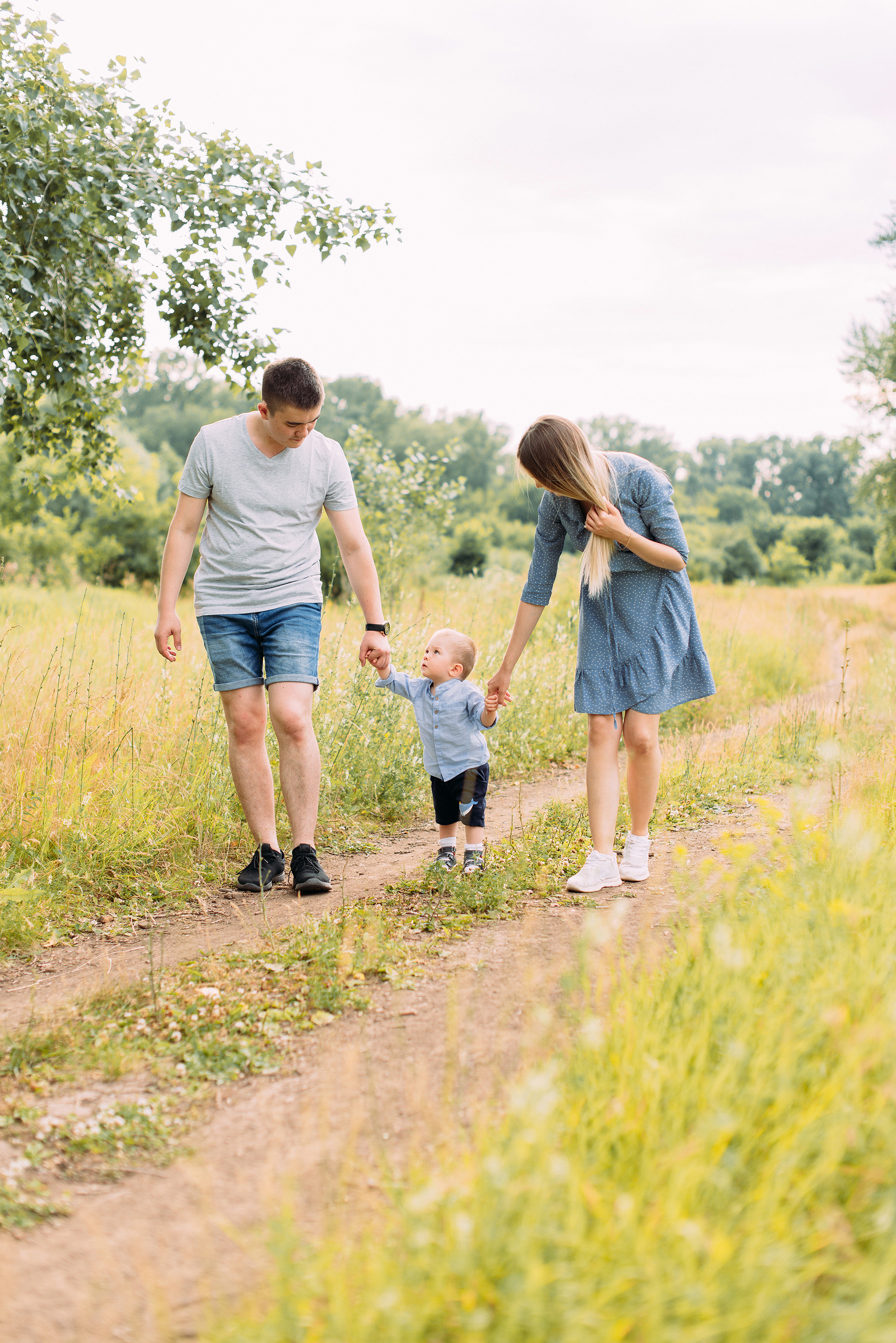 Фруктовый пикник в лесу. Свадебный и семейный фотограф в Стерлитамаке, Салавате. Илья Антохин