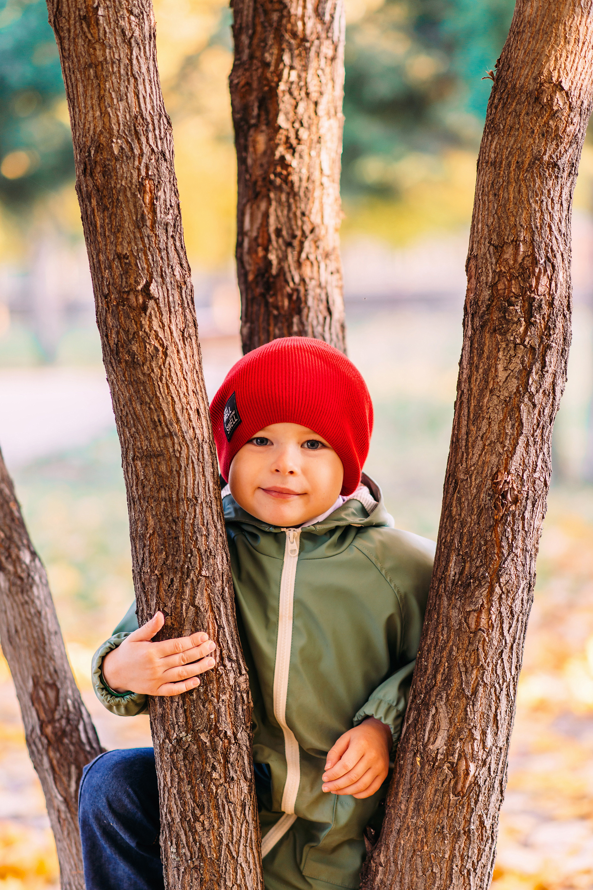 Елисей и Ева в осеннем парке. Свадебный и семейный фотограф в Стерлитамаке, Салавате. Илья Антохин