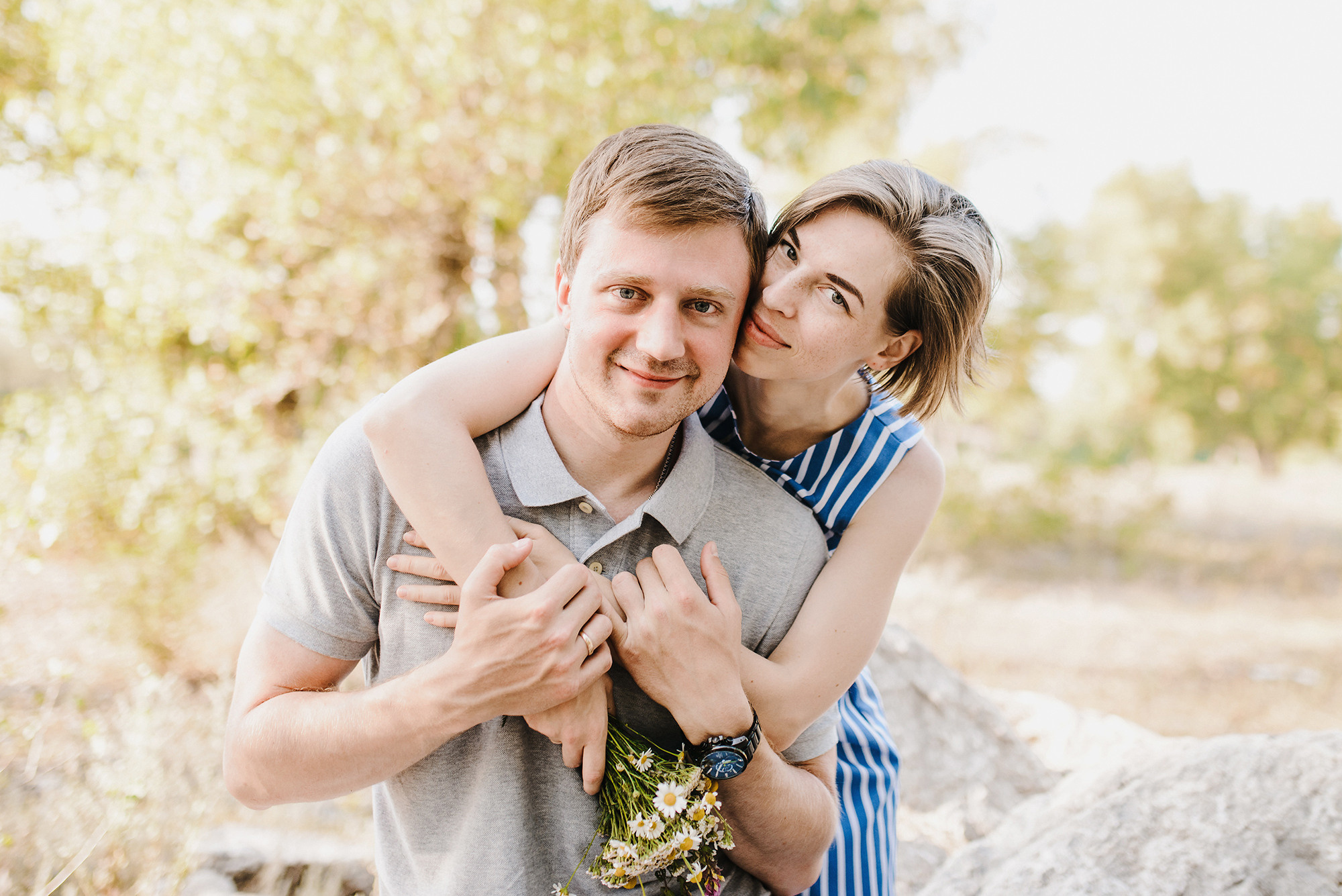 Бумажный кораблик и тёплый берег реки. Свадебный и семейный фотограф в Стерлитамаке, Салавате. Илья Антохин
