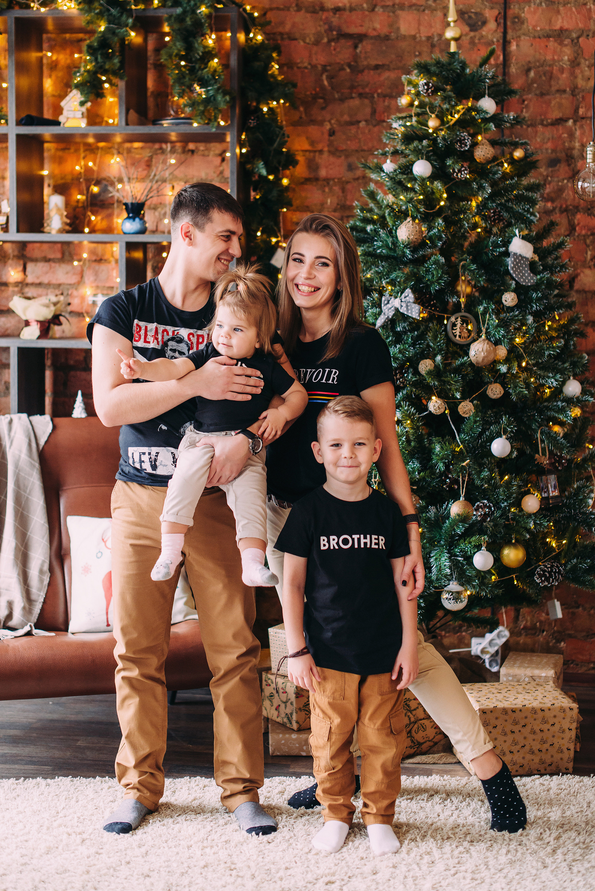 Новогодние радостные моменты в NewTone. Свадебный и семейный фотограф в Стерлитамаке, Салавате. Илья Антохин