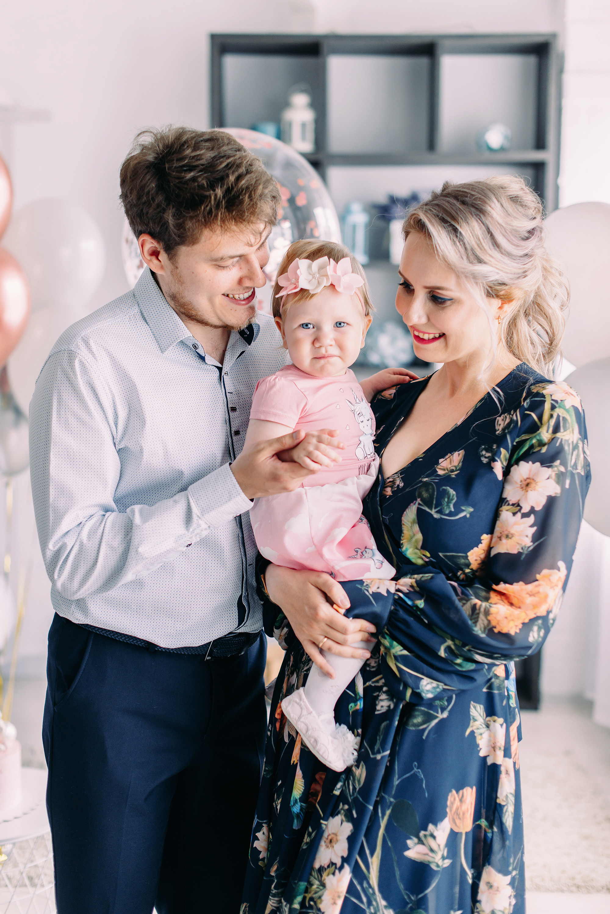 Евочке 1 годик. Свадебный и семейный фотограф в Стерлитамаке, Салавате. Илья Антохин