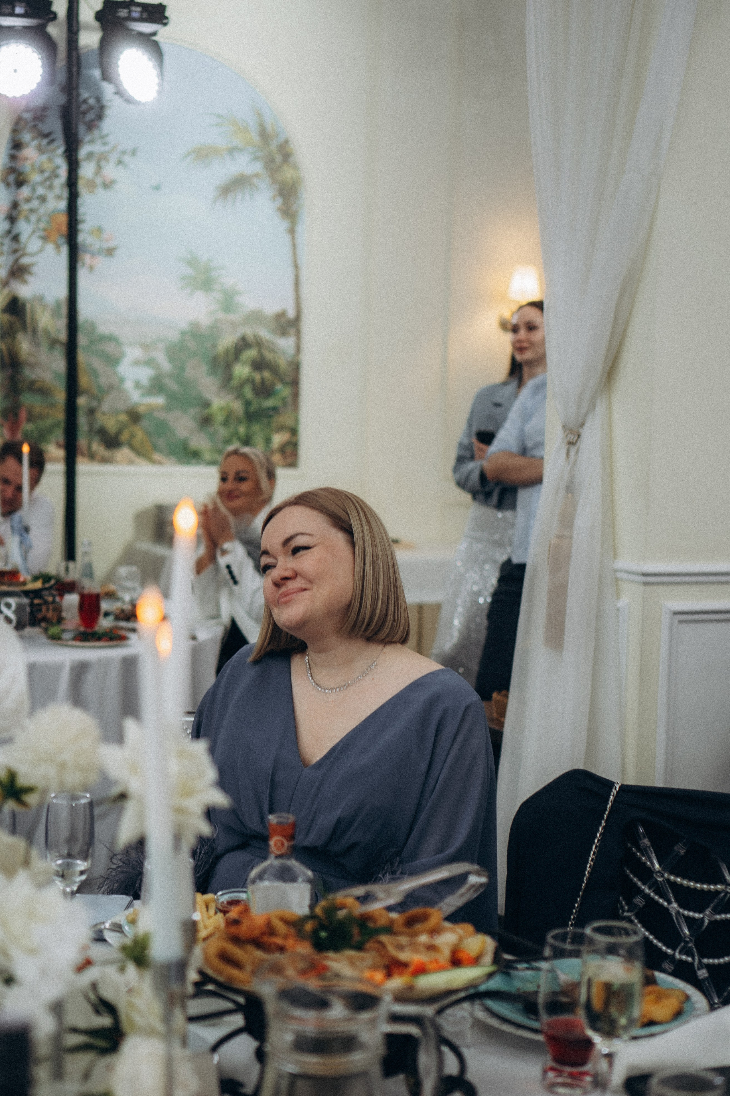 ТАНЕЦ С ПАПОЙ СВАДЕБНМ БАНКЕТЕ (СНЯТО В СИБИРЕ В НИЖНЕВАРТОВСКЕ). Профессиональный фотограф, Санкт-Петербург — Виктория Богомолова