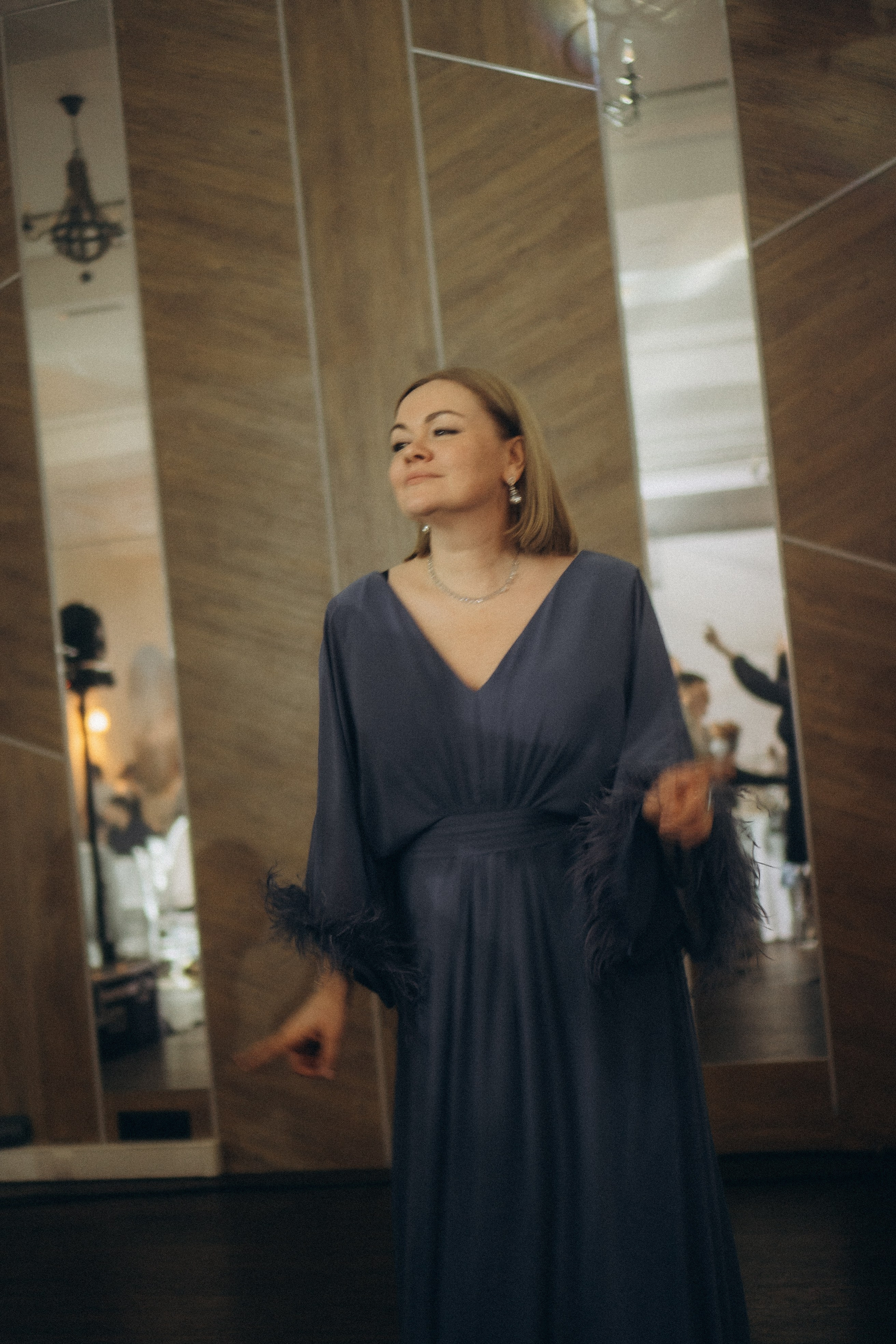 СВАДЕБНАЯ СЬЕМКА СБОРОВ В ОТЕЛЕ И ВЫЕЗД НА ЦЕРЕМОНИЮ (СНЯТО В СИБИРЕ В НИЖНЕВАРТОВСКЕ). Профессиональный фотограф, Санкт-Петербург — Виктория Богомолова