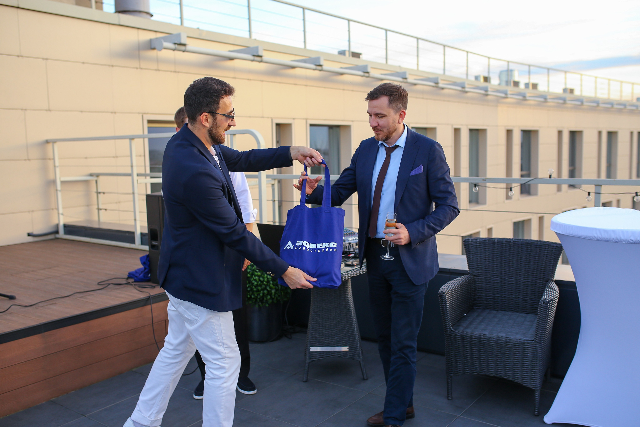 Репортаж Арт-пространство  Zarenkov Gallery, Адвекс — Новостройки, подведение итогов года. Свадебный и Репортажный фотограф в Санкт-Петербурге