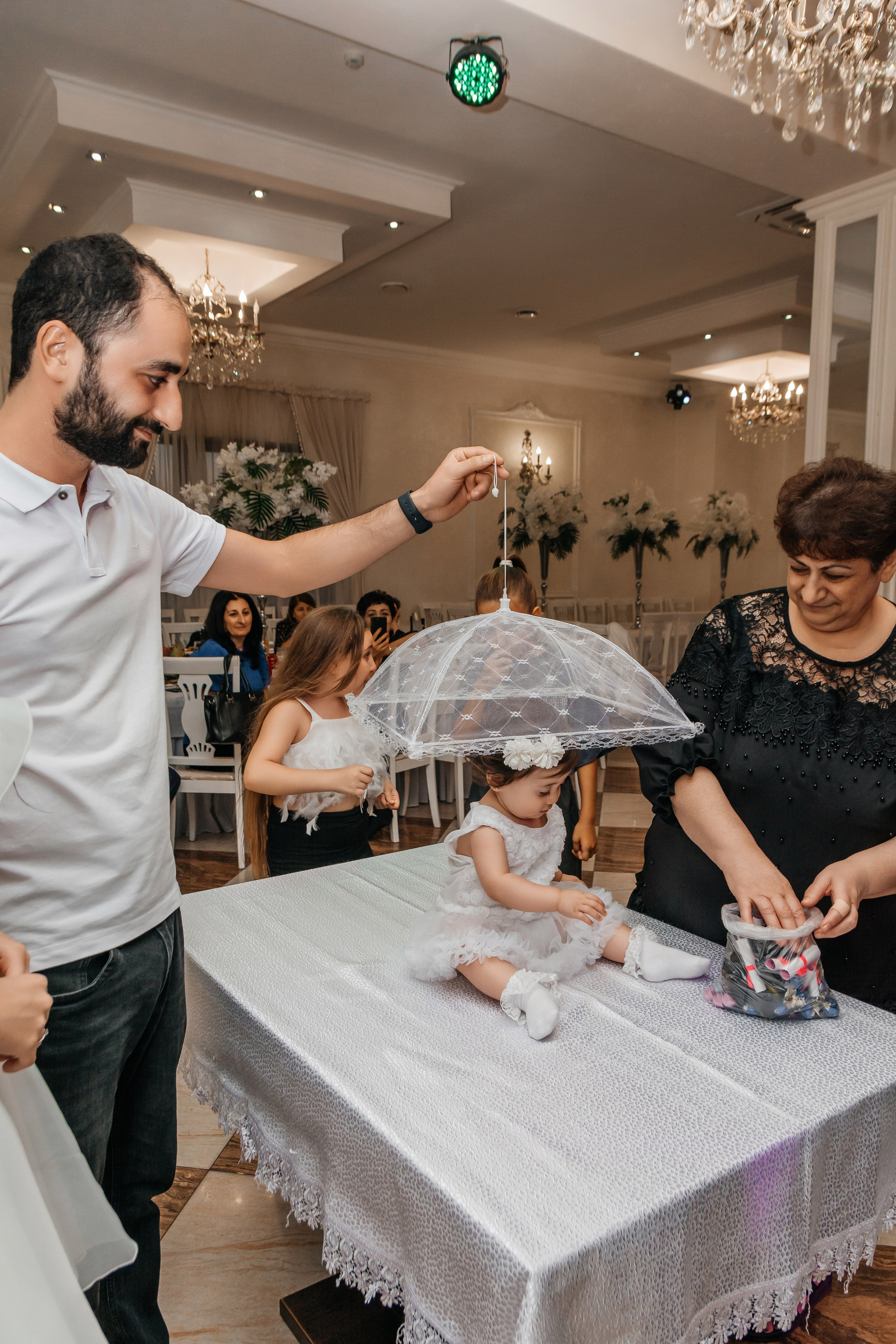 Съемка банкета на годик. Семейный и детский фотограф Кущ Наташа
