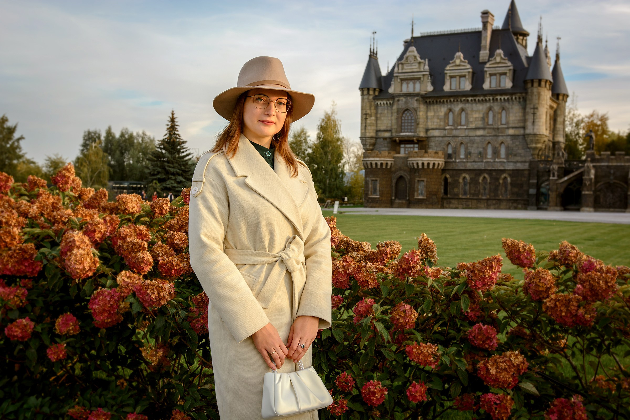 Семейная фотосессия у Замка Гарибальди. Фотограф Оксана Сафонова г. Тольятти