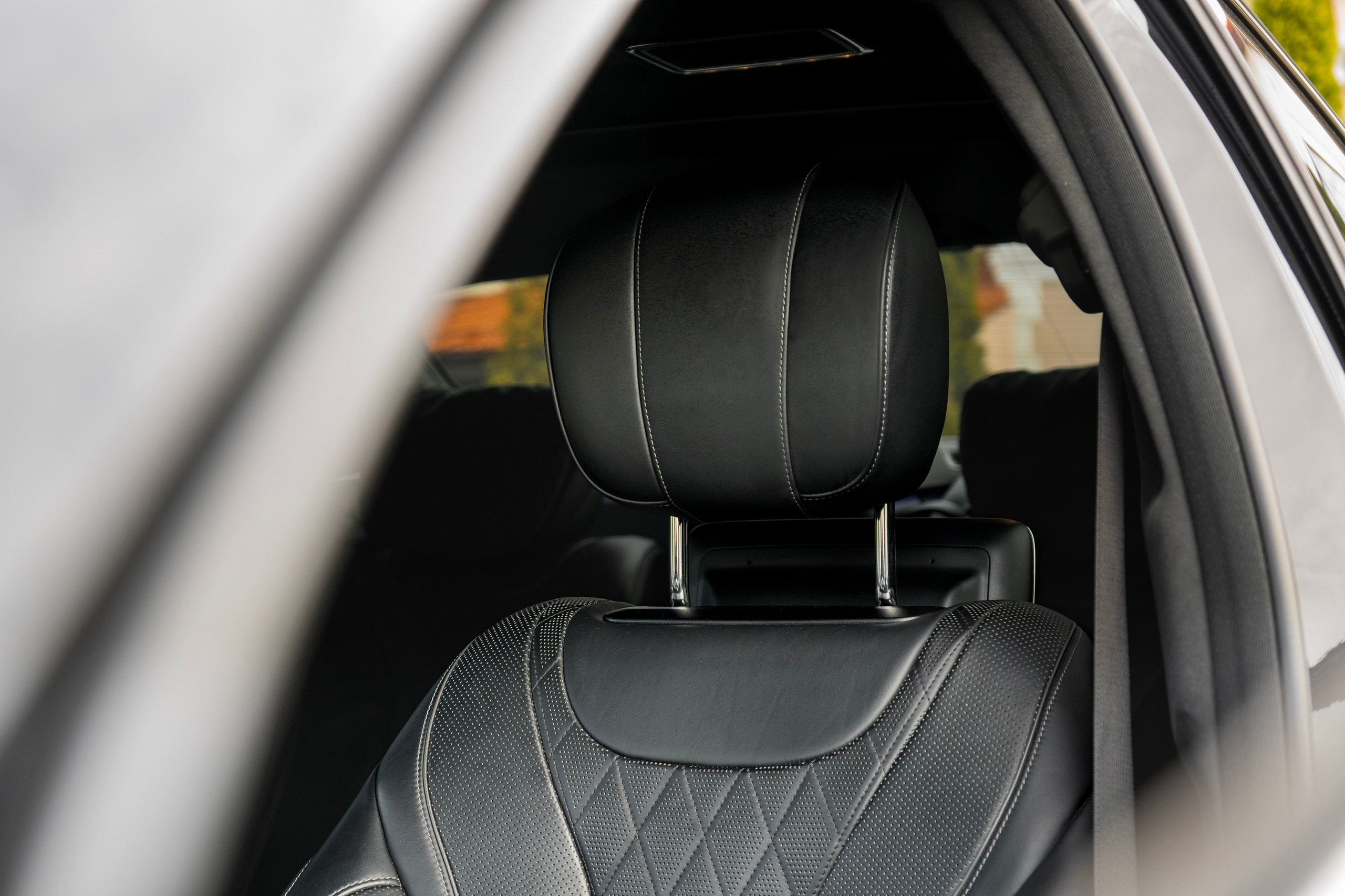 Mercedes S-class (W222)