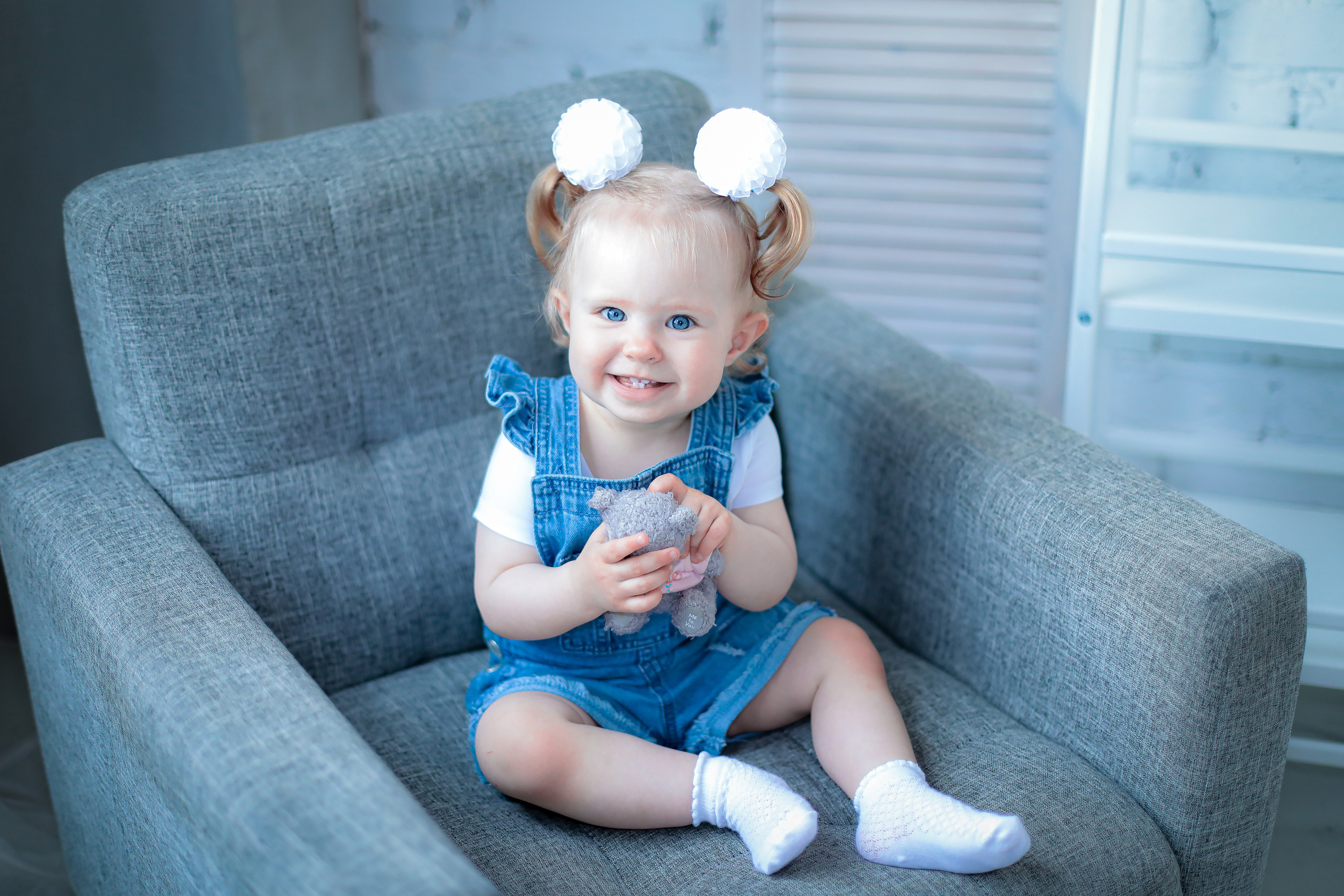 Мария, Роман и Таисия. Фотограф г. Хабаровск. Семейные и индивидуальные съёмки